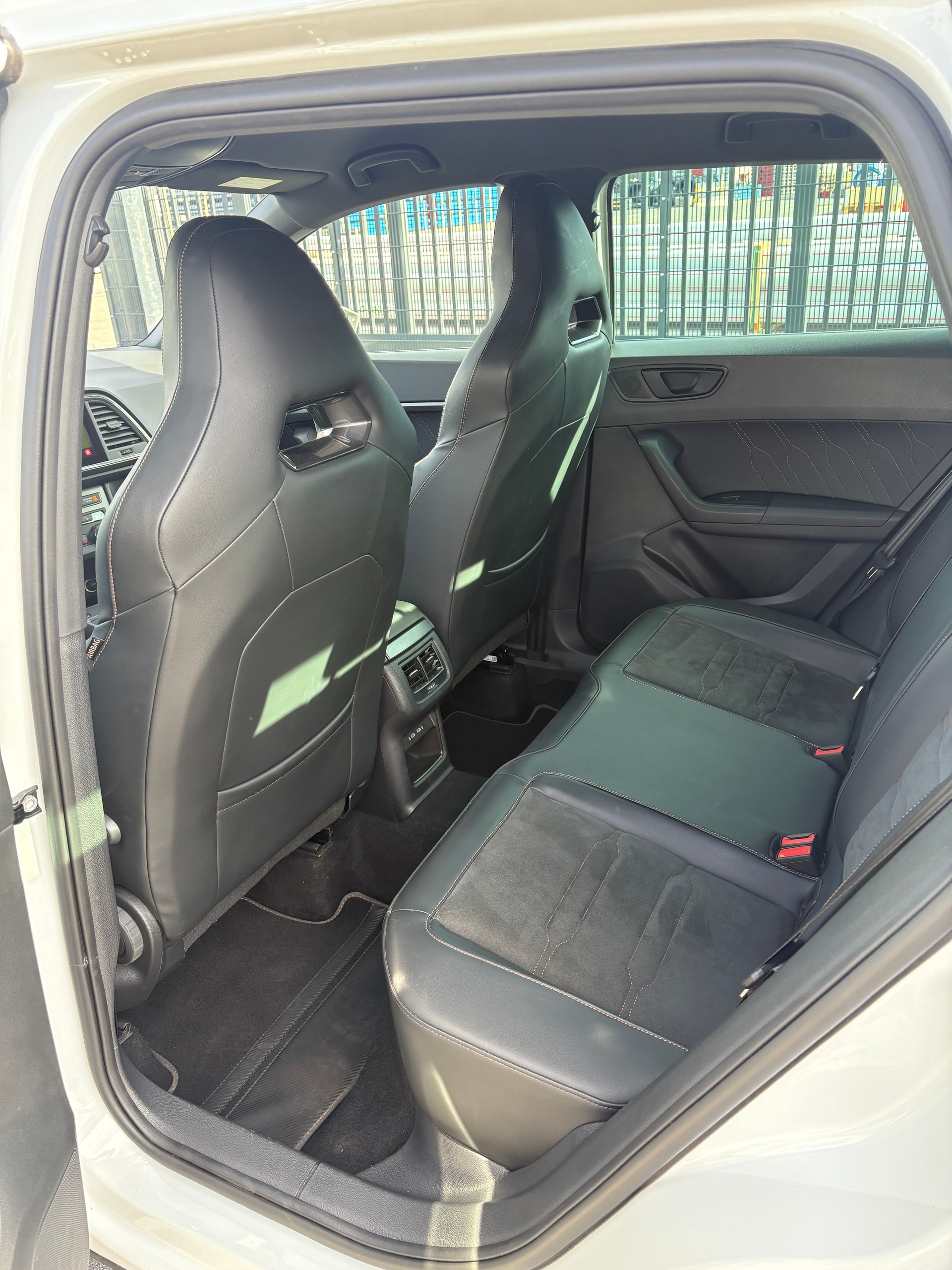 CUPRA Ateca 2.0TSI 4Drive DSG-image-8
