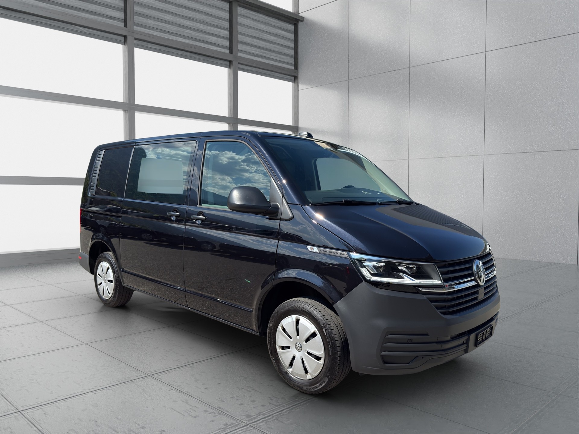 VW T6.1 2.0 TDI 4Motion DSG-image-0