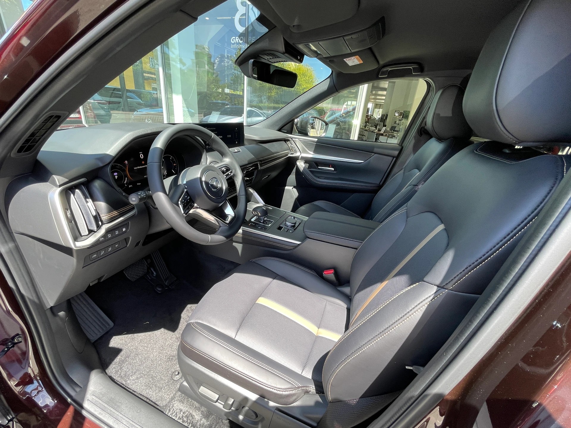 MAZDA CX-80 e-Skyactiv PHEV 327 AWD Homura-image-6
