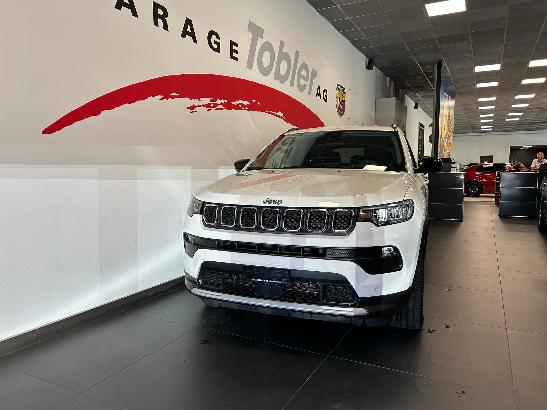 JEEP Compass 1.3 T PHEV Swiss Limited Plus AWD-image-3