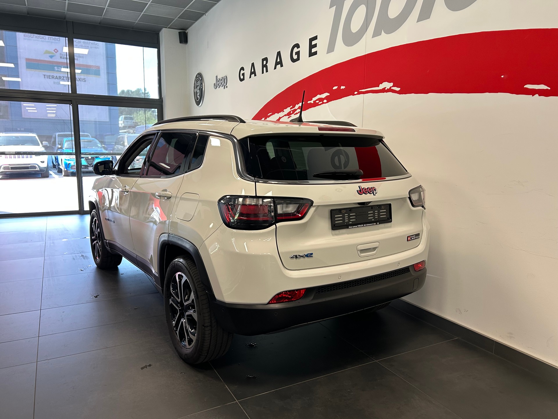 JEEP Compass 1.3 T PHEV Swiss Limited Plus AWD-image-14