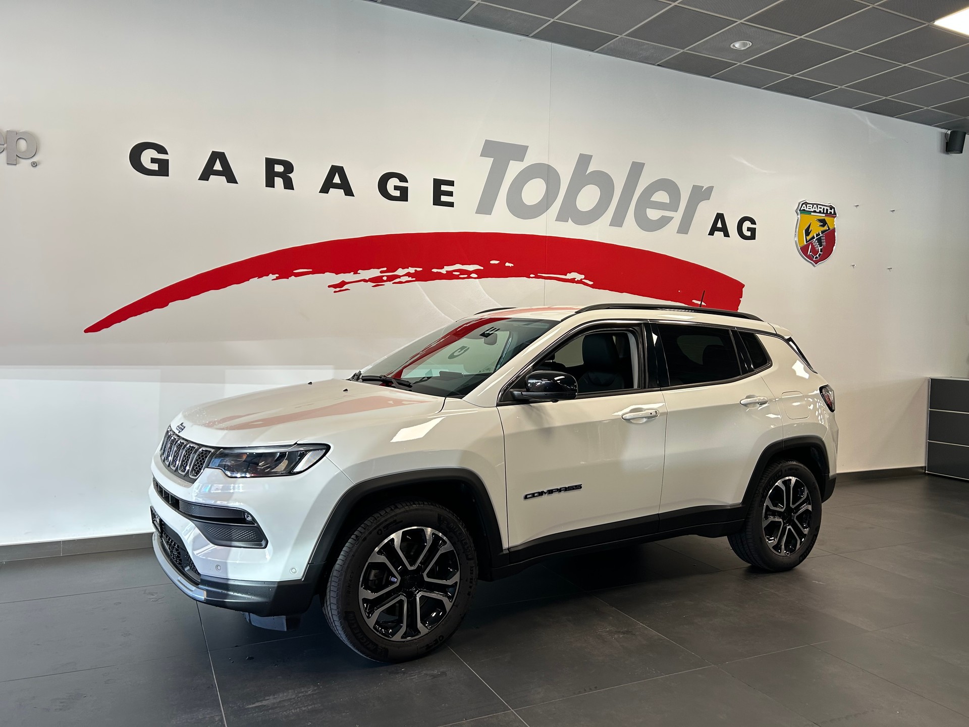 JEEP Compass 1.3 T PHEV Swiss Limited Plus AWD-image-6