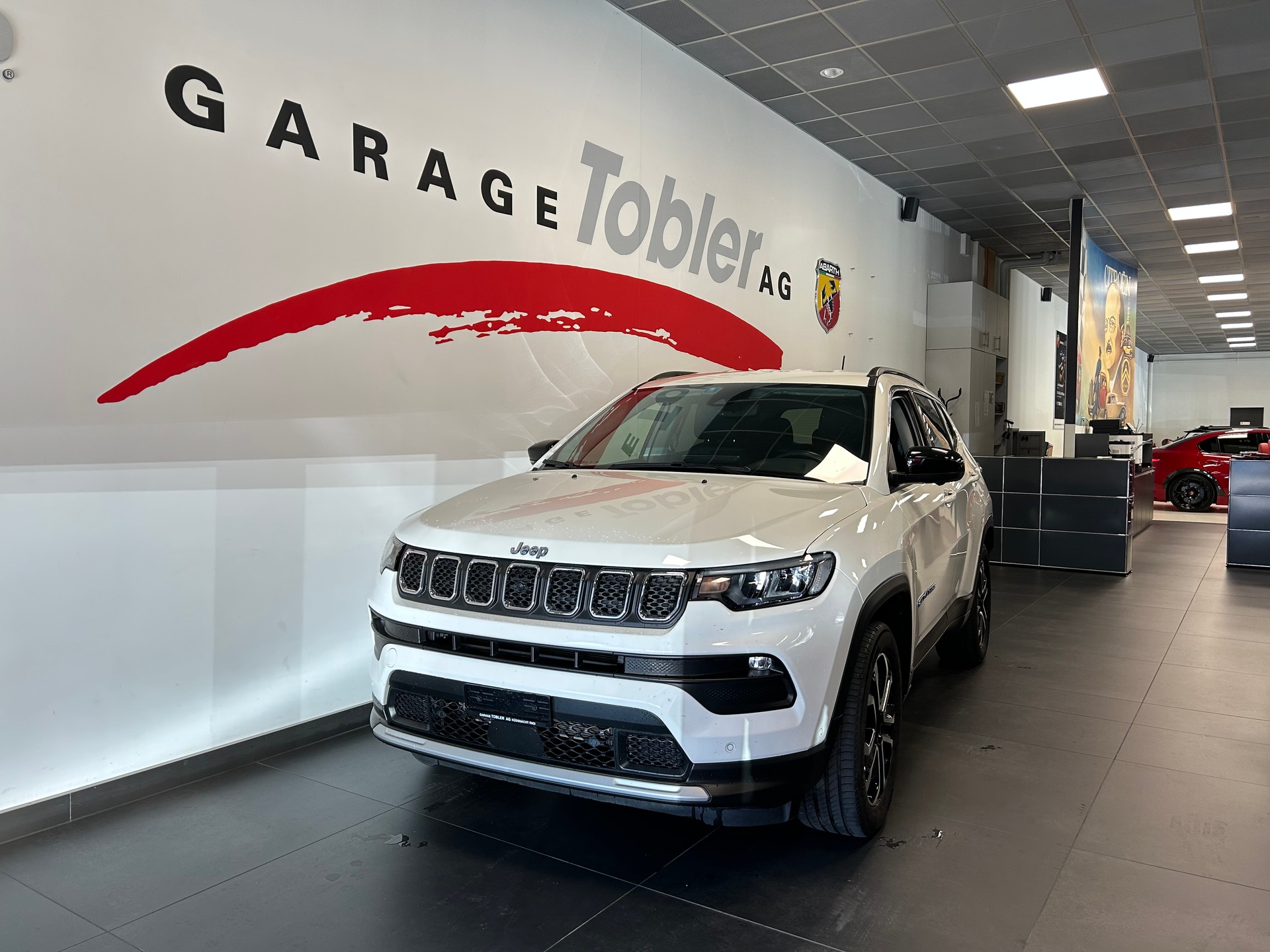 JEEP Compass 1.3 T PHEV Swiss Limited Plus AWD-image-2