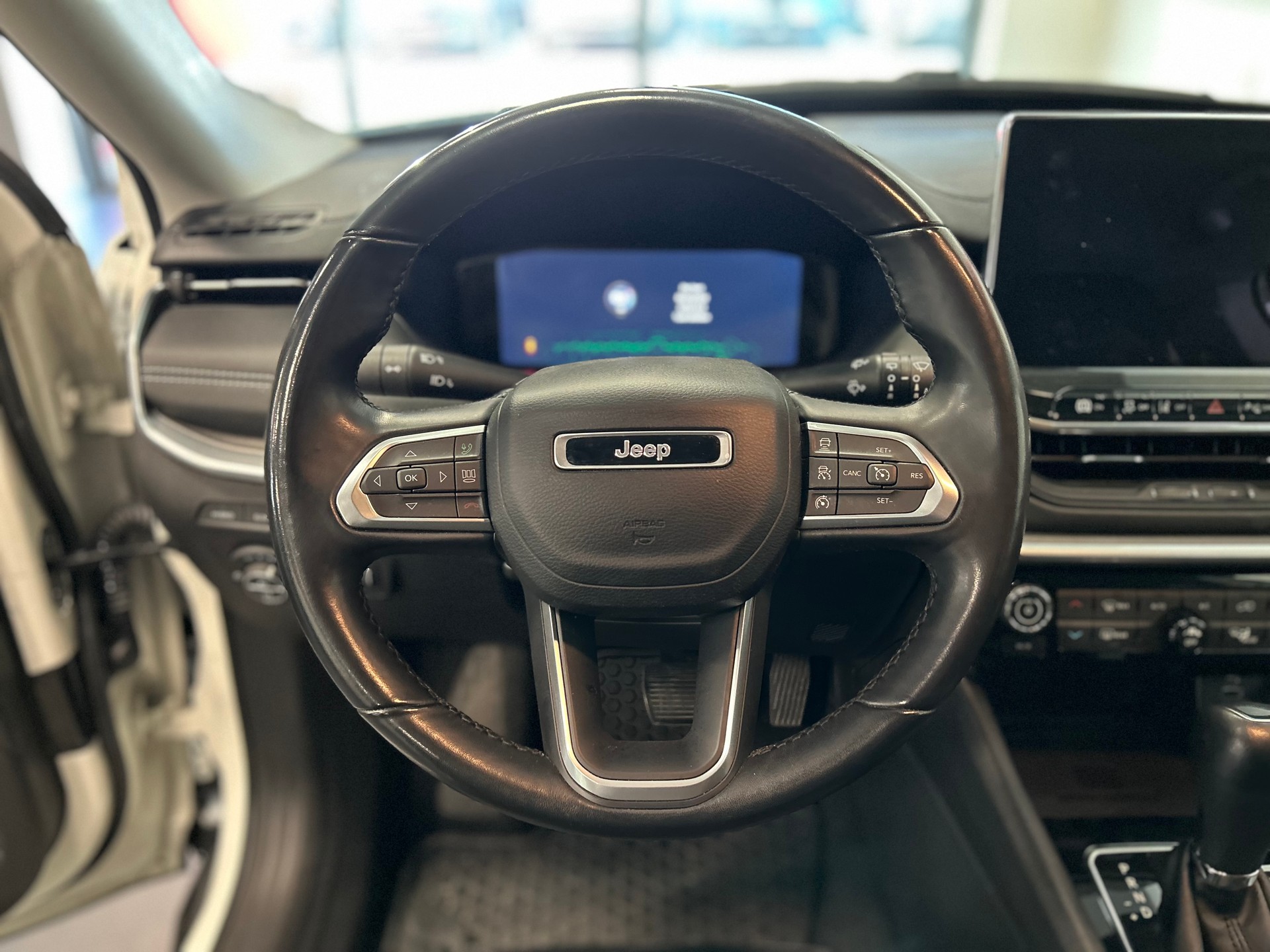 JEEP Compass 1.3 T PHEV Swiss Limited Plus AWD-image-11