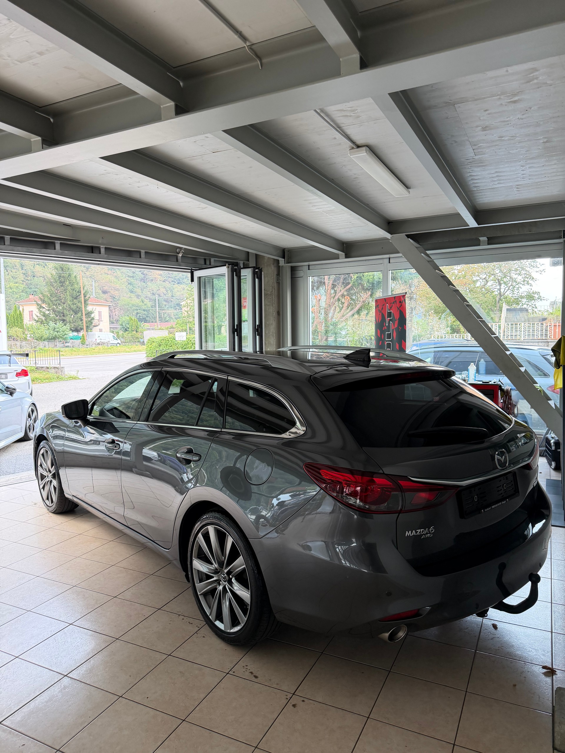 MAZDA 6 Sportwagon SKYACTIV-D 184 Revolution Automat AWD-image-4
