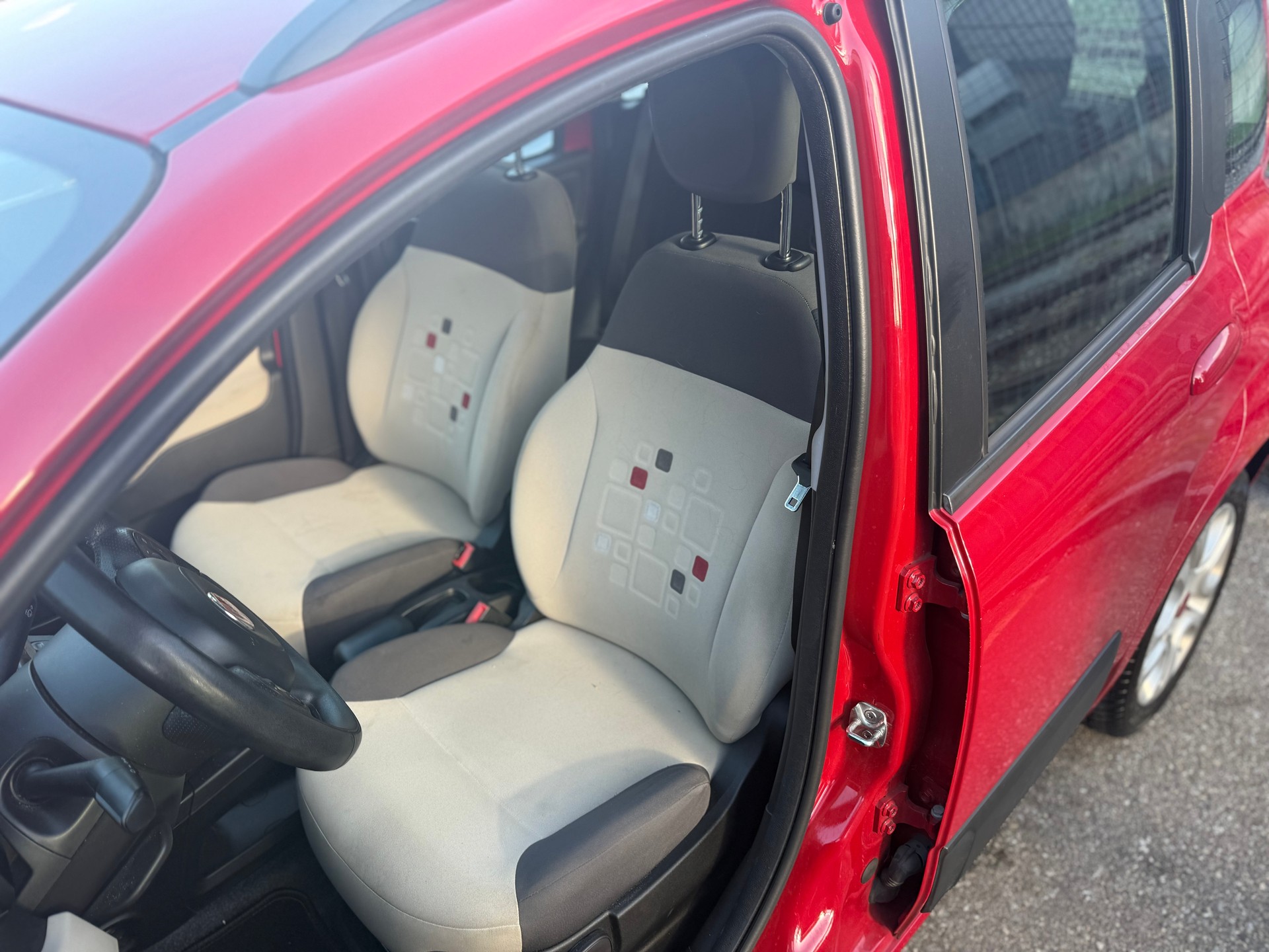 FIAT Panda 1.2 Lounge-image-8