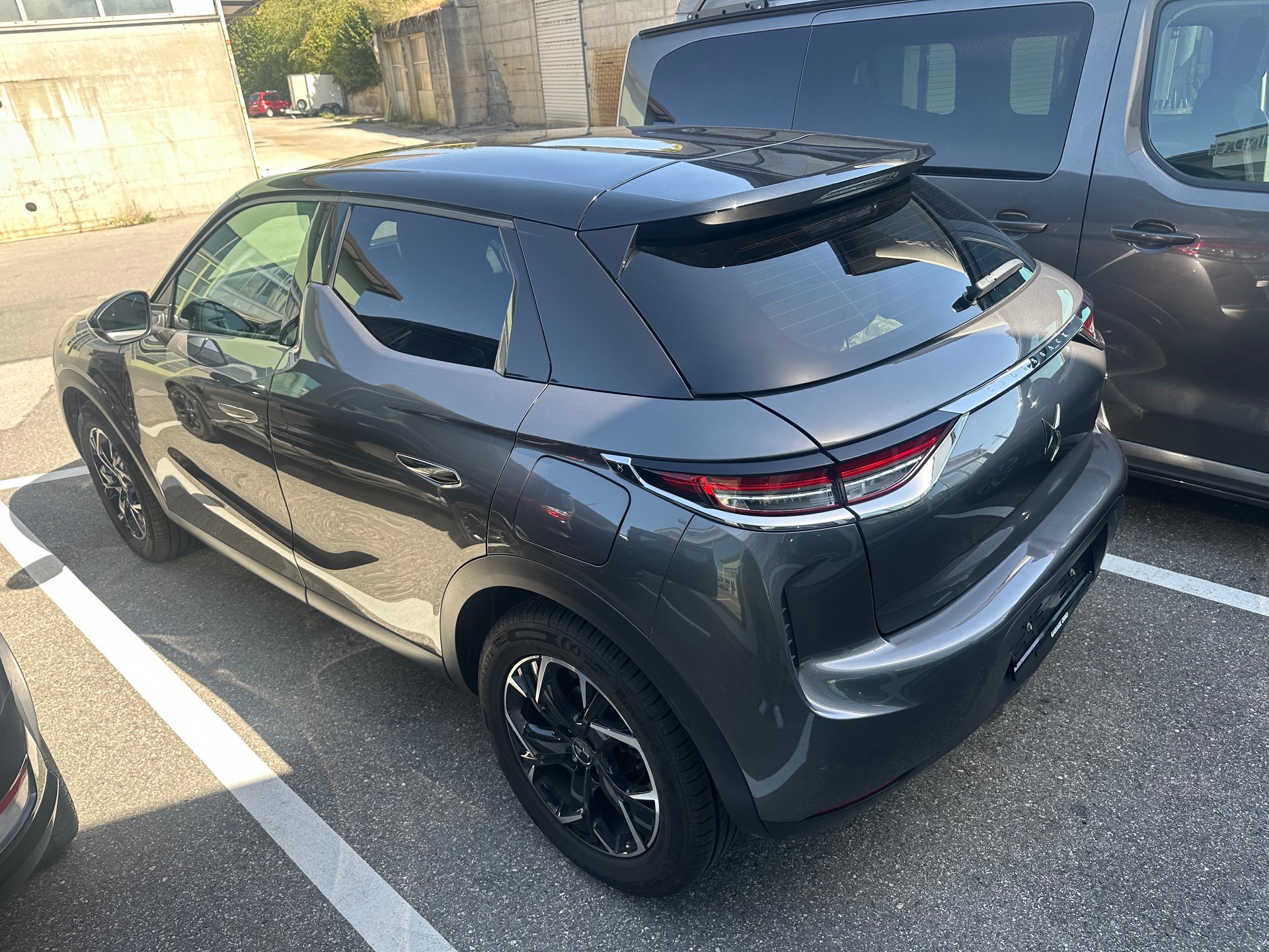 DS AUTOMOBILES DS 3 Crossback 1.2 PureTech Club EAT8-image-3