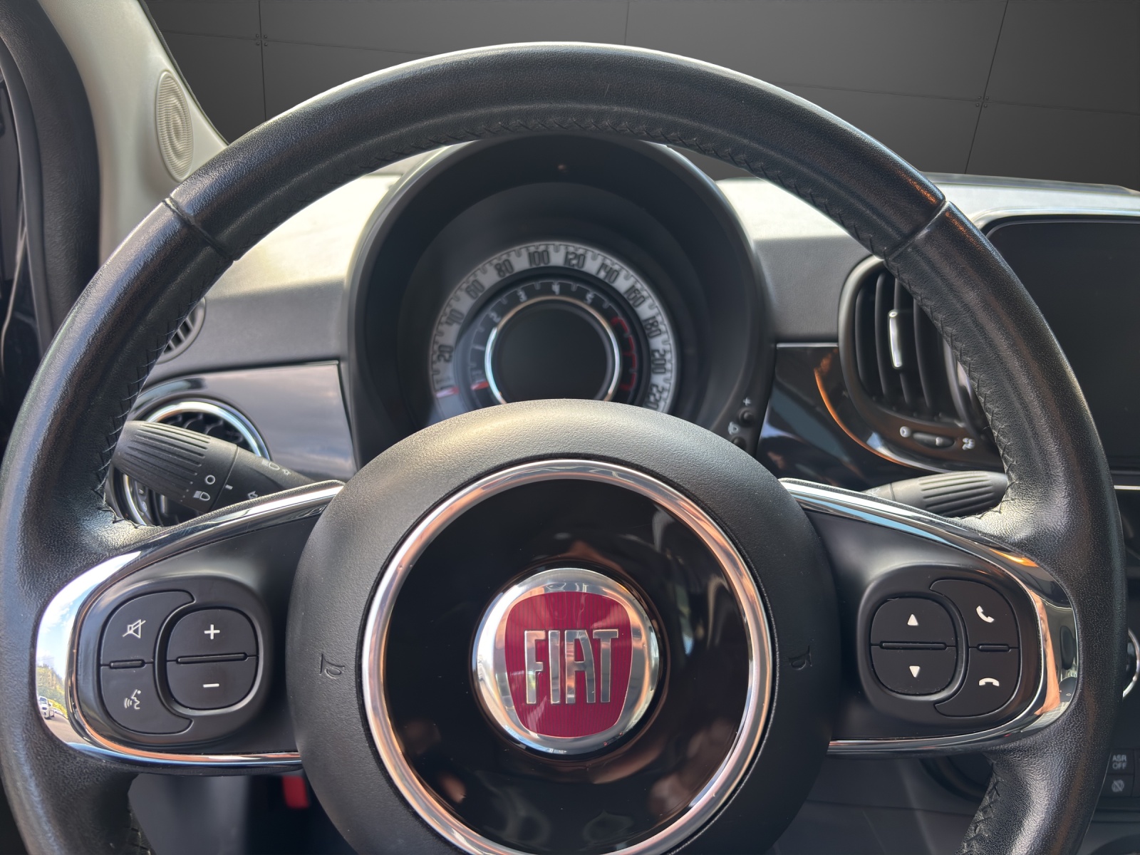 FIAT 500 0.9 Twinair Turbo Lounge-image-5