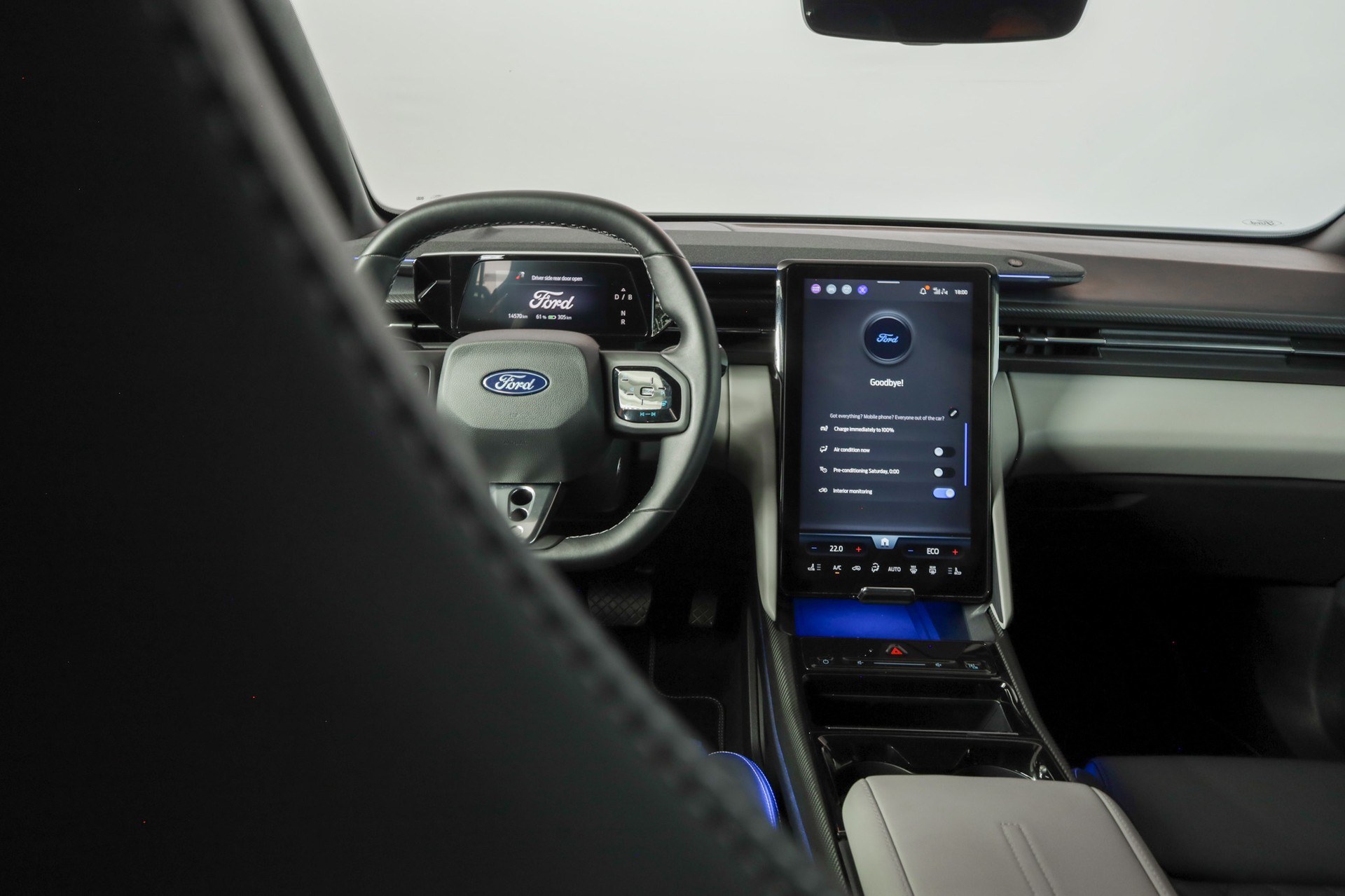 FORD Capri Elektro 77kWh Dual Extended Range Premium AWD Magnetic-image-9