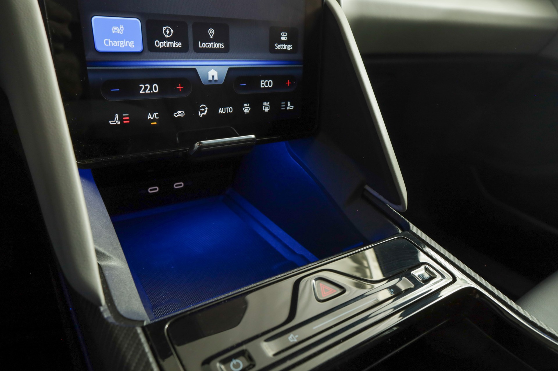 FORD Capri Elektro 77kWh Dual Extended Range Premium AWD Magnetic-image-21