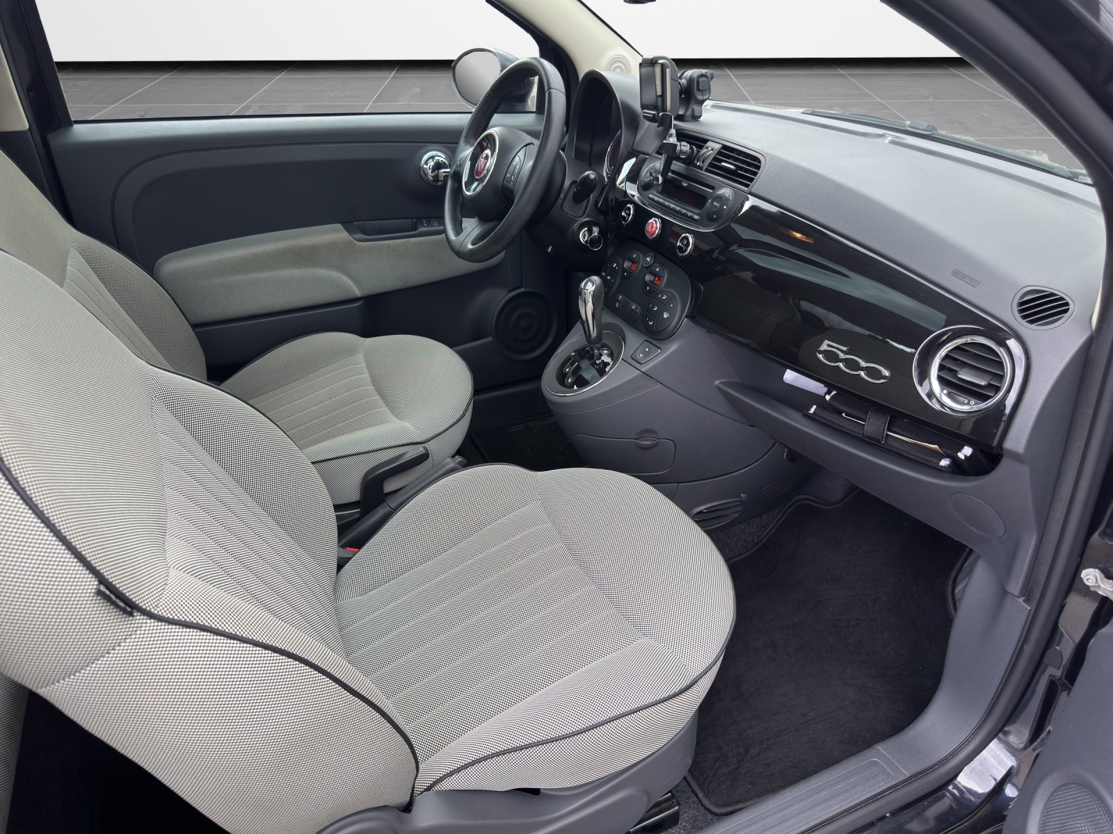 FIAT 500 0.9 Twinair Turbo Lounge Dualogic Benzin/Erdgas-image-12
