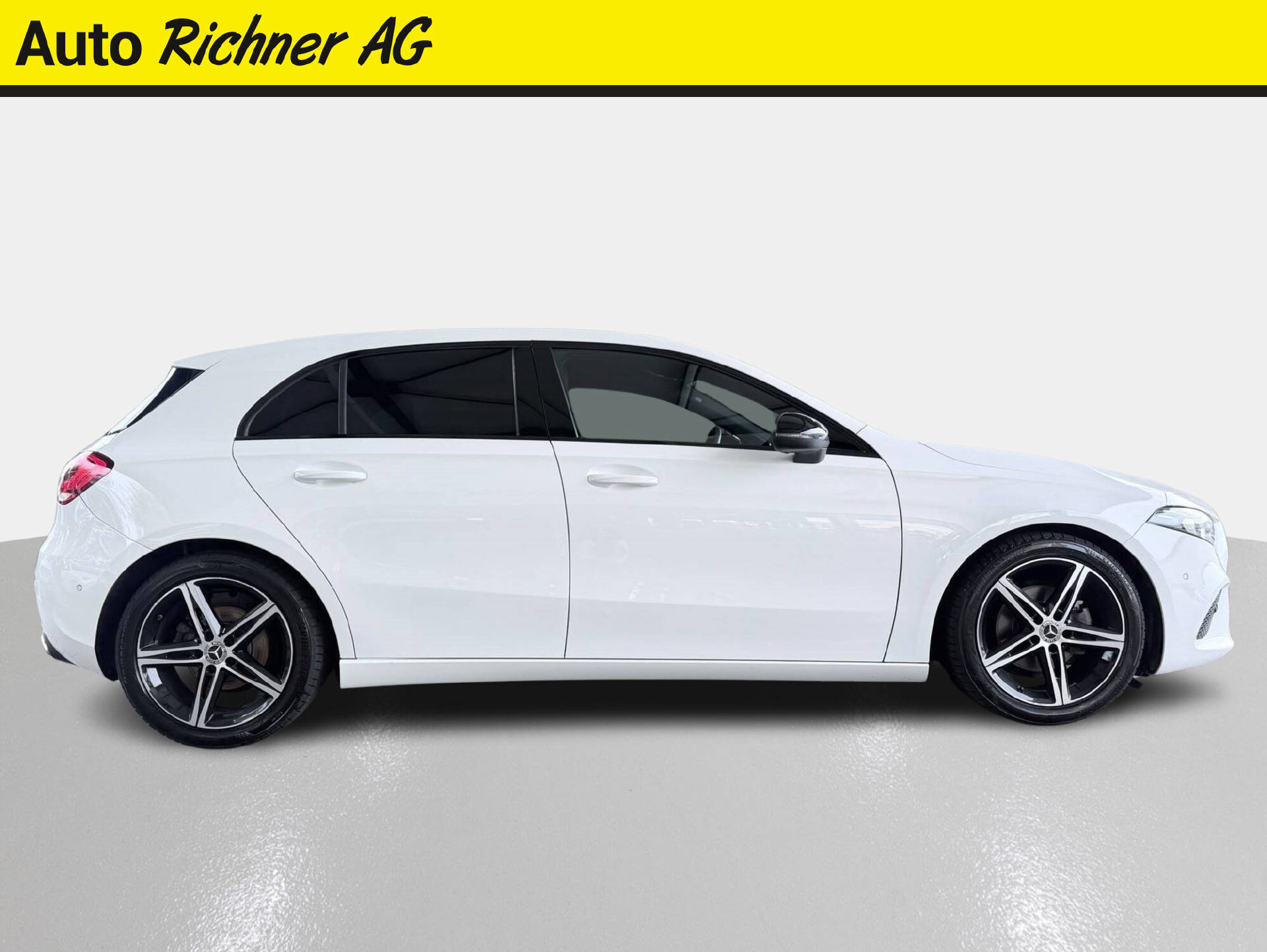 MERCEDES-BENZ A 180 Progressive-image-2