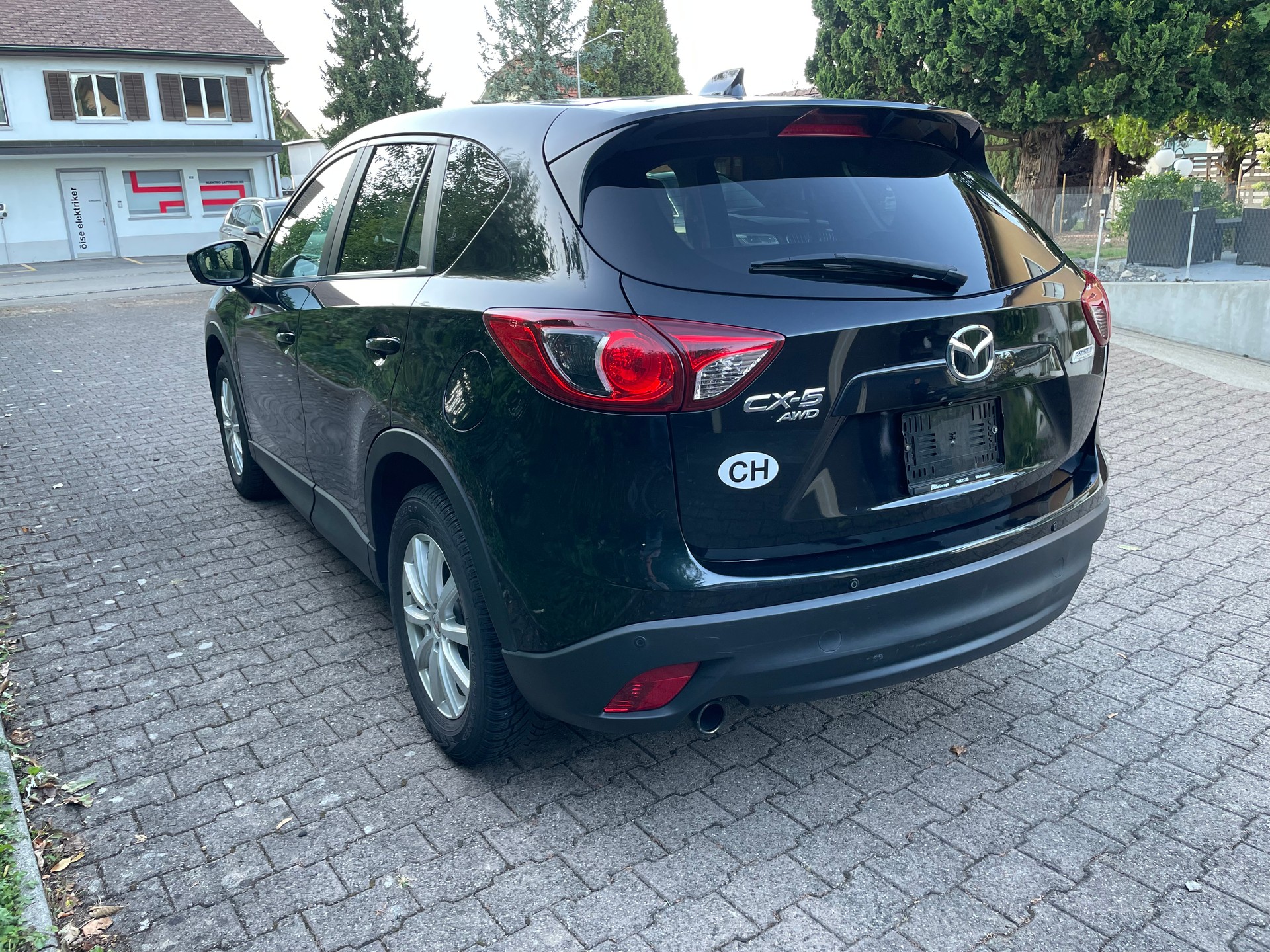 MAZDA CX-5 2.0 Revolution AWD Automatic-image-6