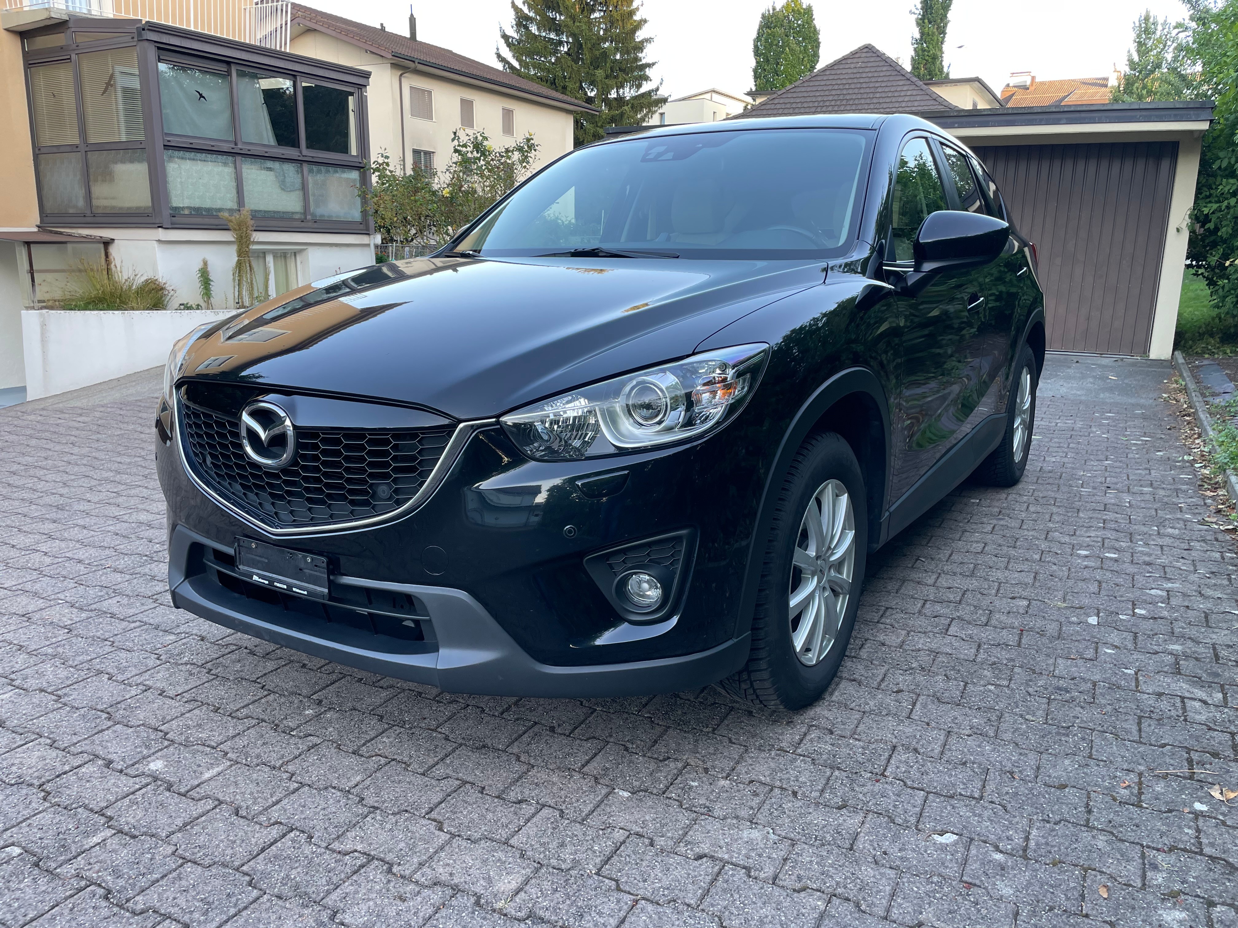 MAZDA CX-5 2.0 Revolution AWD Automatic — slika 1