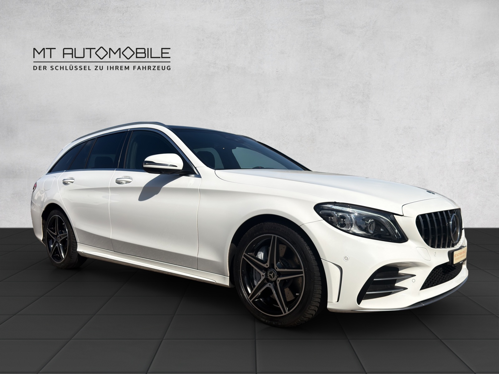 MERCEDES-BENZ C 43 AMG 4Matic 9G-Tronic-image-5