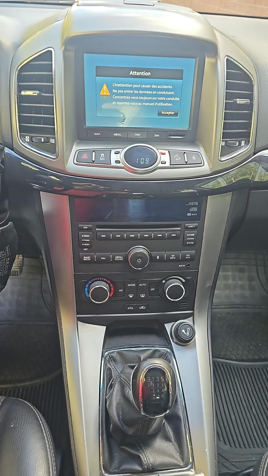 CHEVROLET Captiva 2.2 VCDi LT 4WD-image-4
