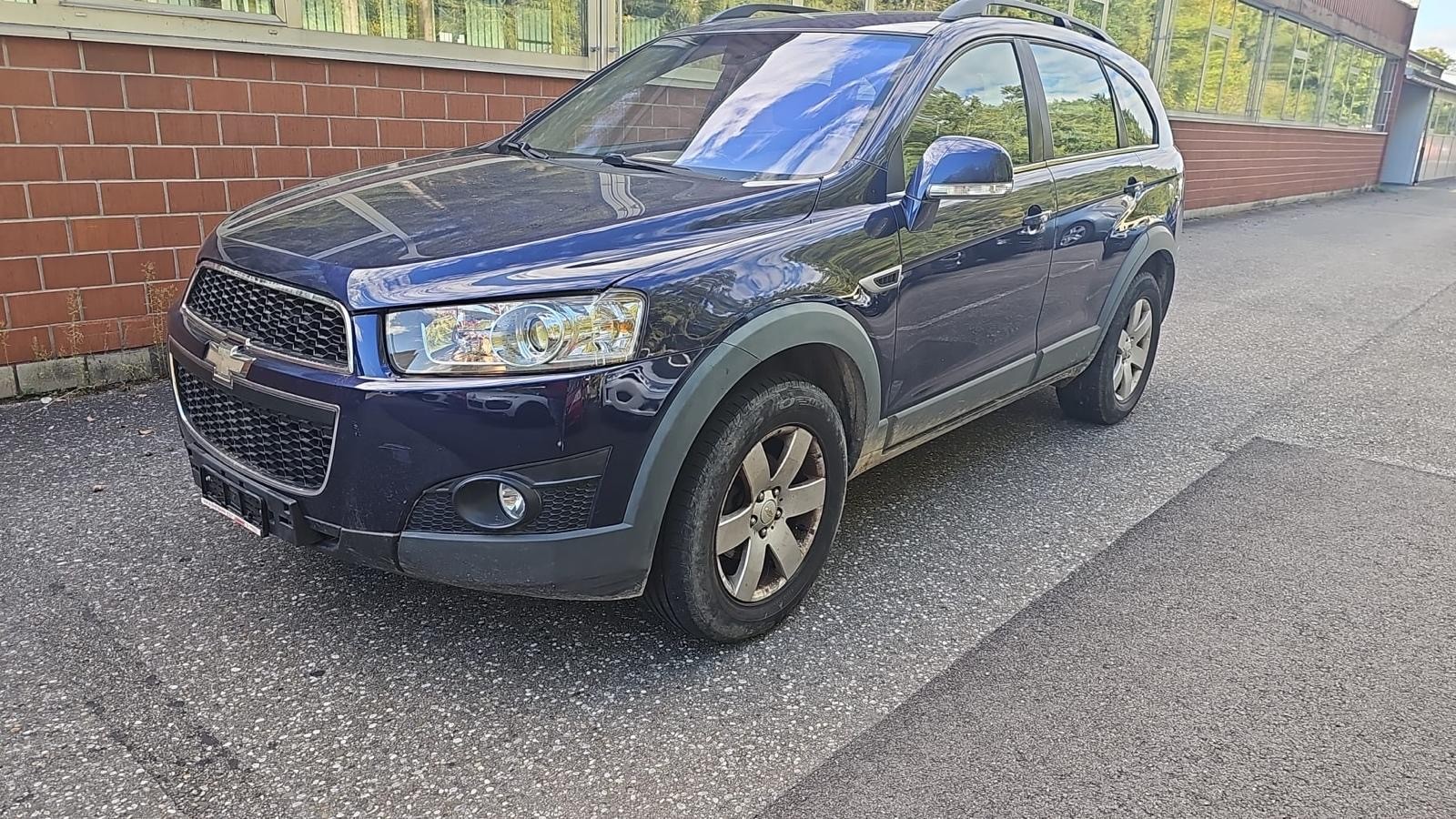 CHEVROLET Captiva 2.2 VCDi LT 4WD-image-6
