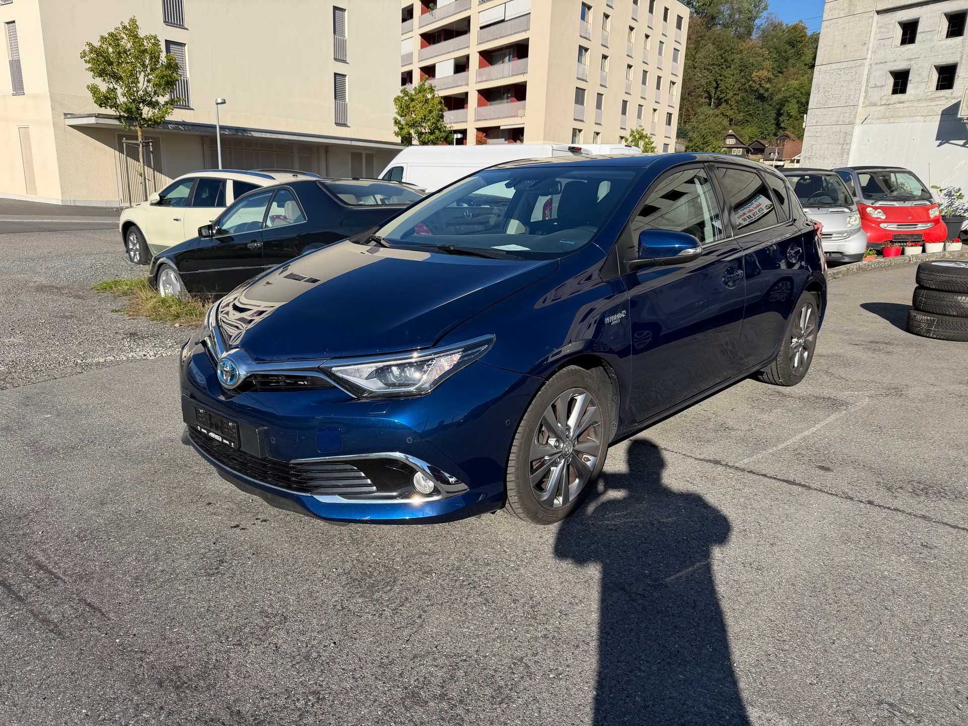 TOYOTA Auris 1.8 HSD Sol e-CVT-image-0