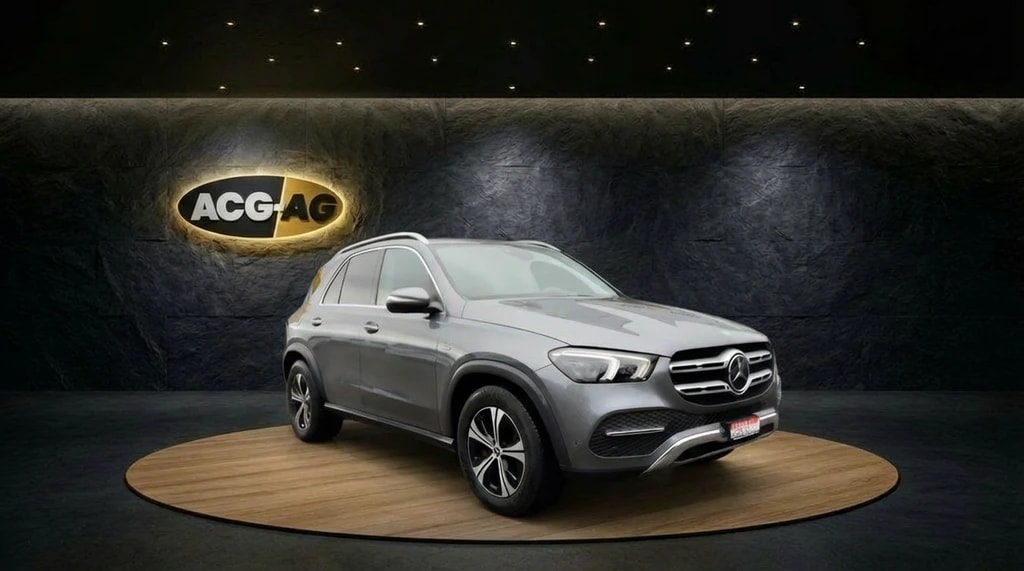MERCEDES-BENZ GLE 350 de 4Matic 9G-Tronic ** NP 100'600.– ** SOH 95,8% ** Panorama ** 360° ** Burmester ** HUD **-image-0