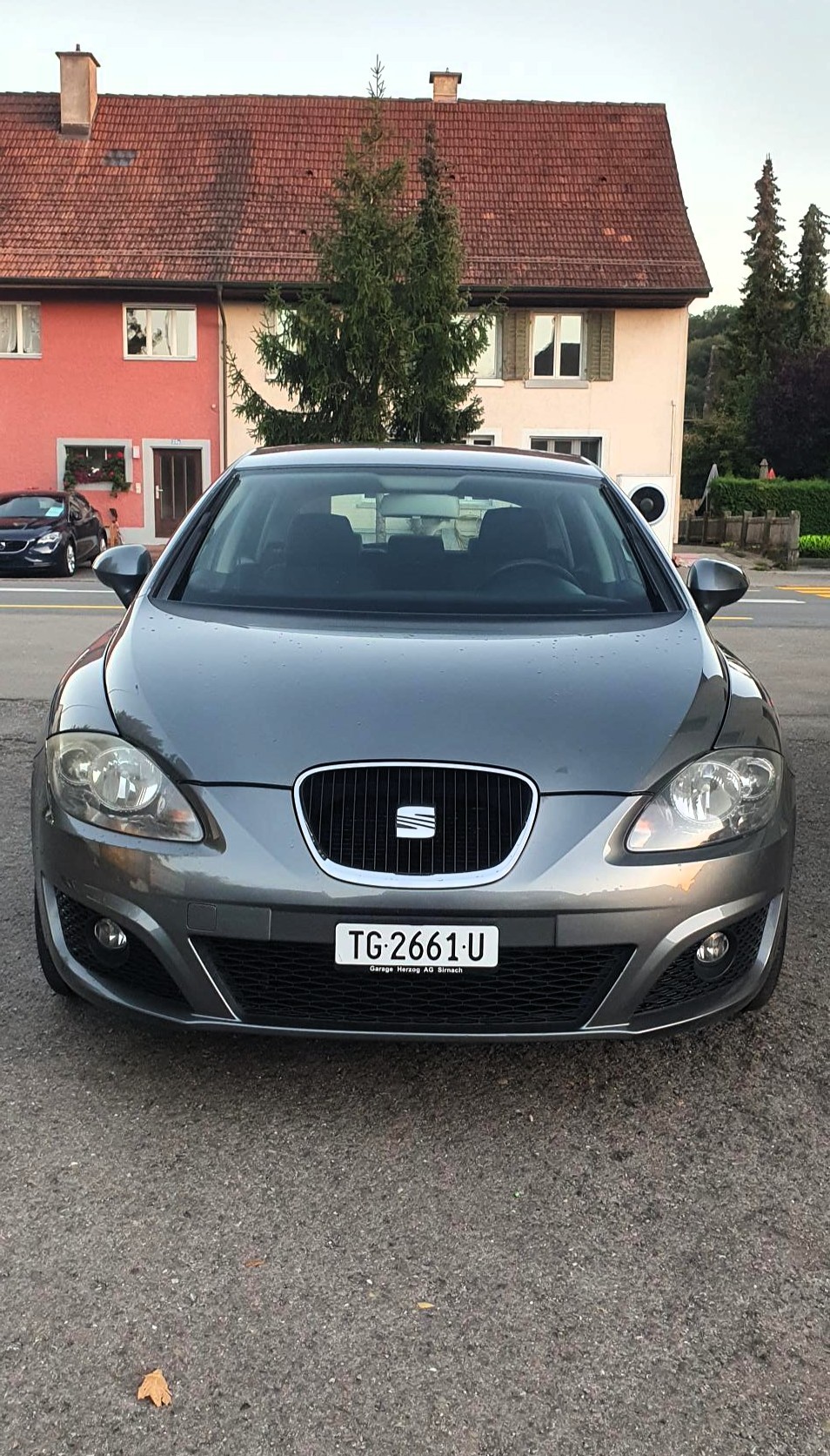 SEAT Leon 1.2 TSI COPA Reference-image-0