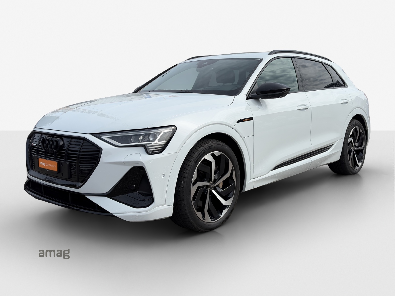 AUDI e-tron 55 quattro-image-0