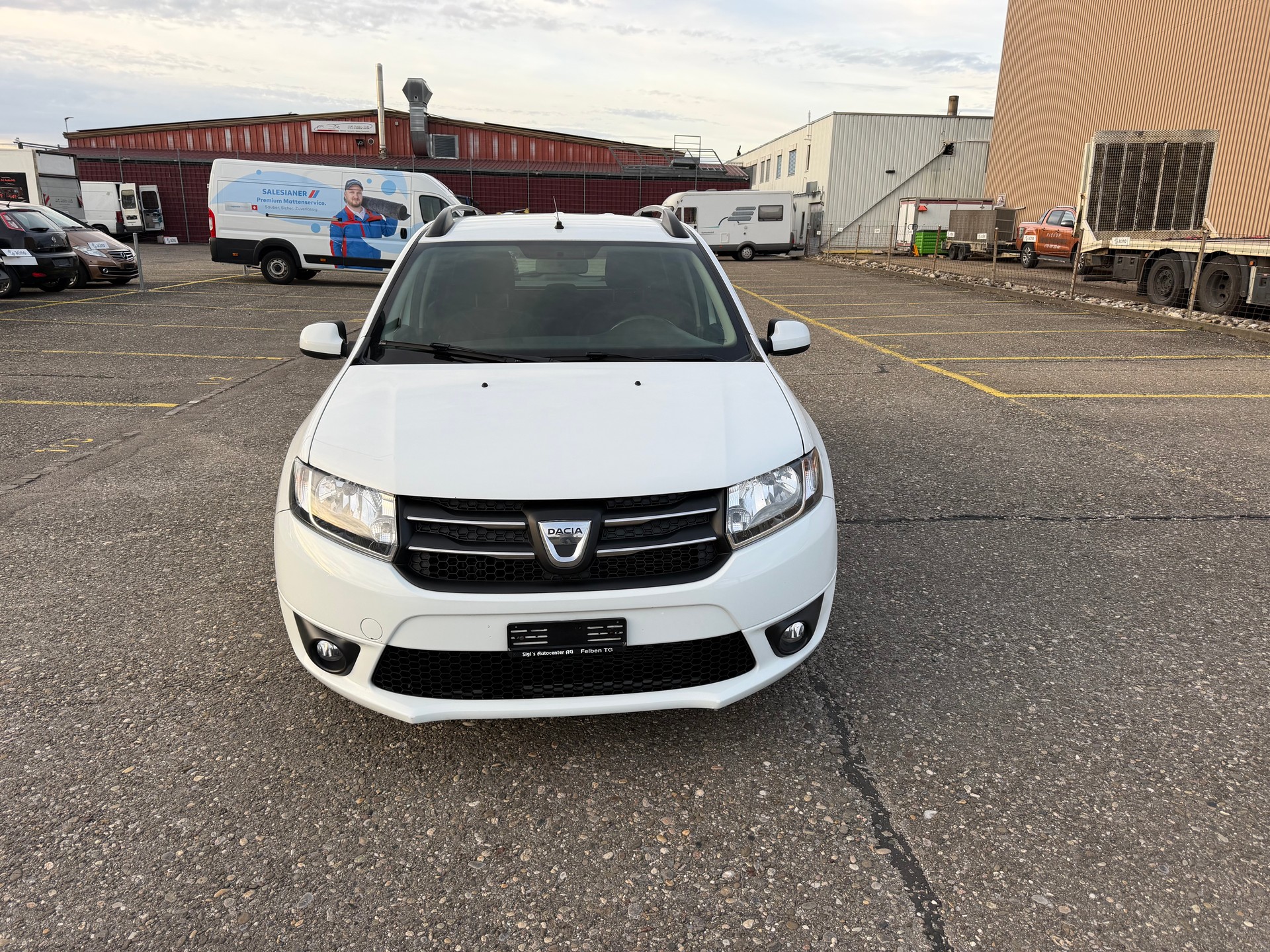 DACIA Logan MCV 0.9 Ambiance Automatic-image-2