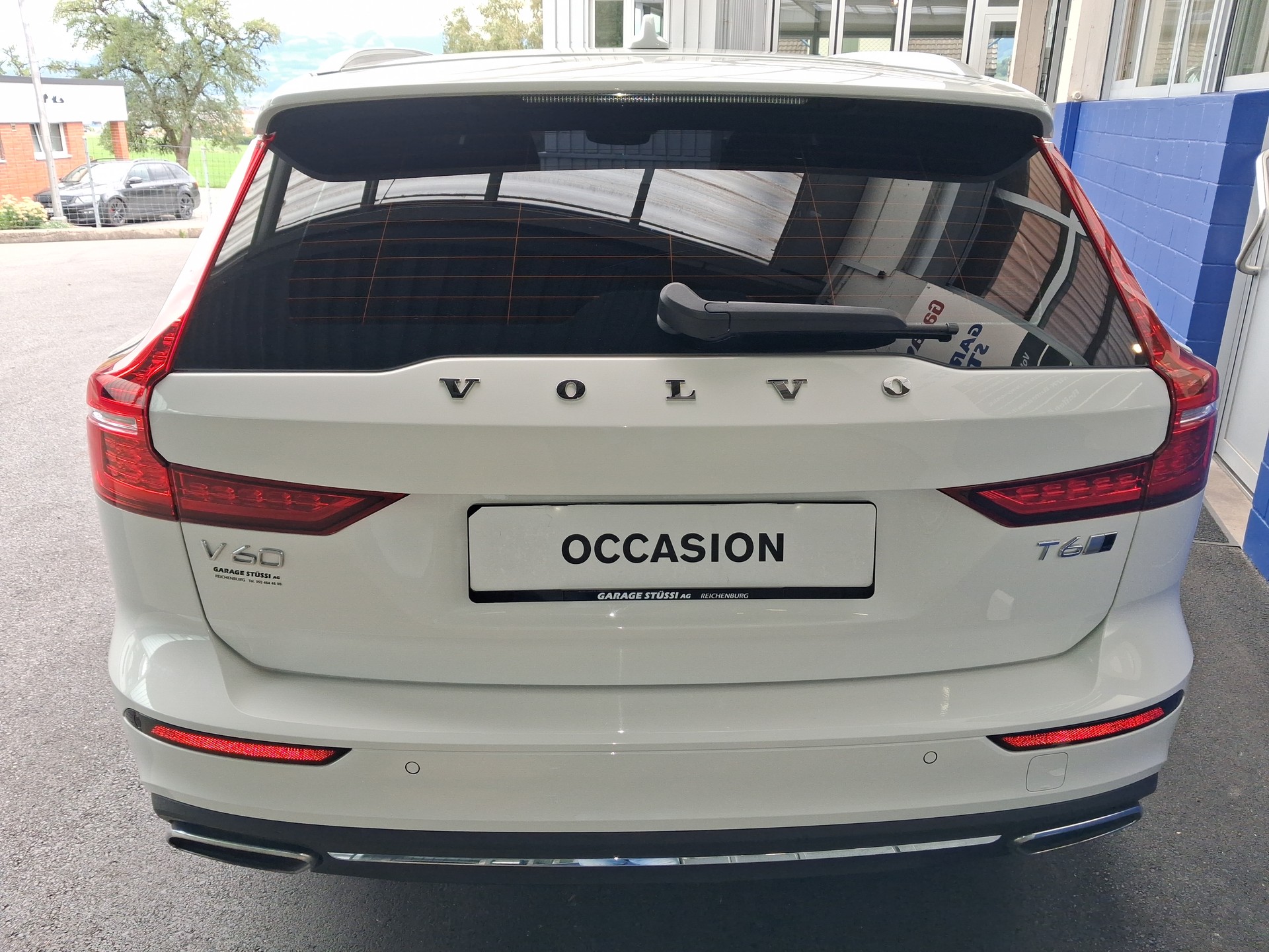 VOLVO V60 T6 AWD Inscription-image-5