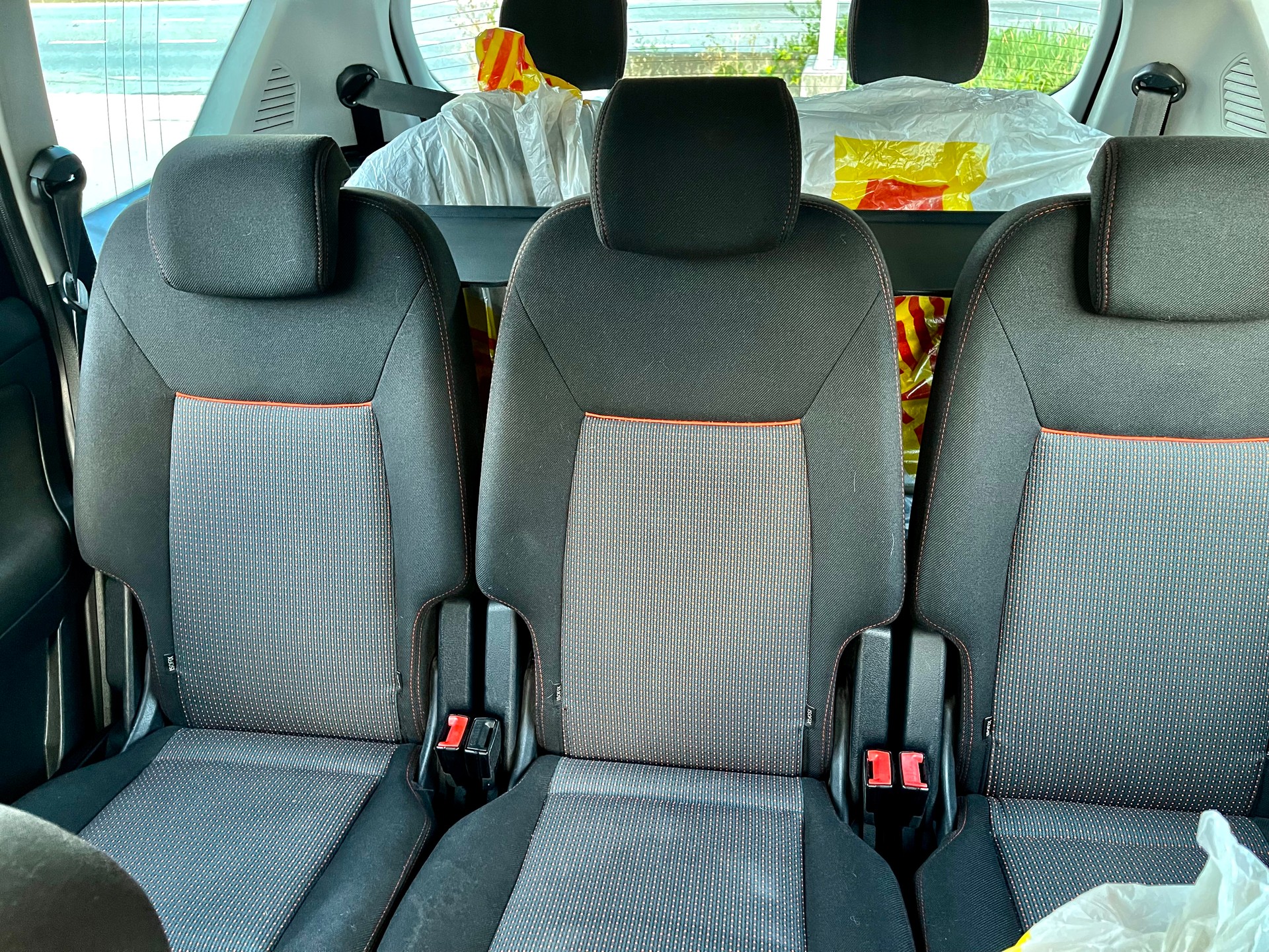 FORD S-Max 2.0 TDCi TitaniumS PowerShift-image-23