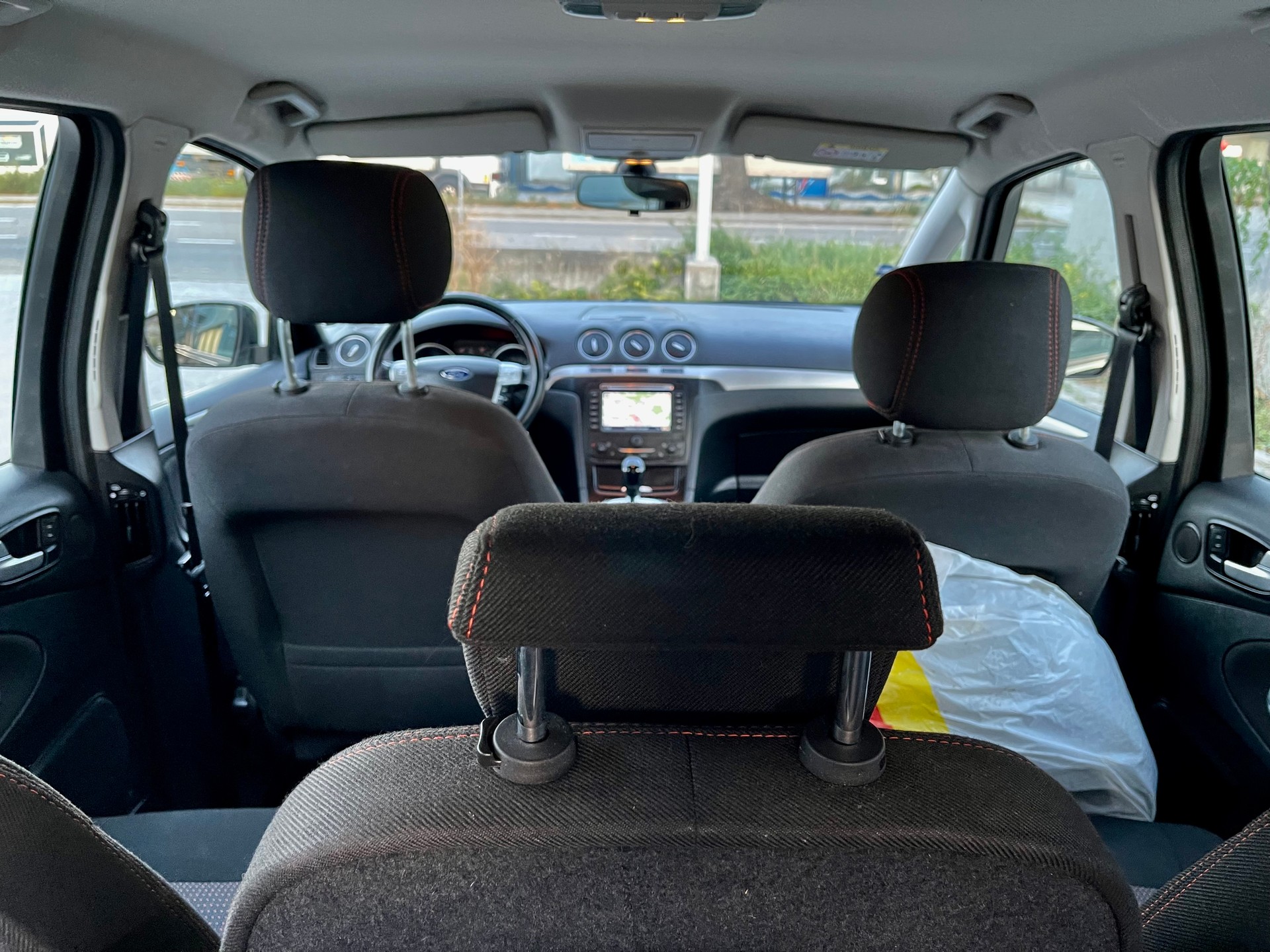 FORD S-Max 2.0 TDCi TitaniumS PowerShift-image-10
