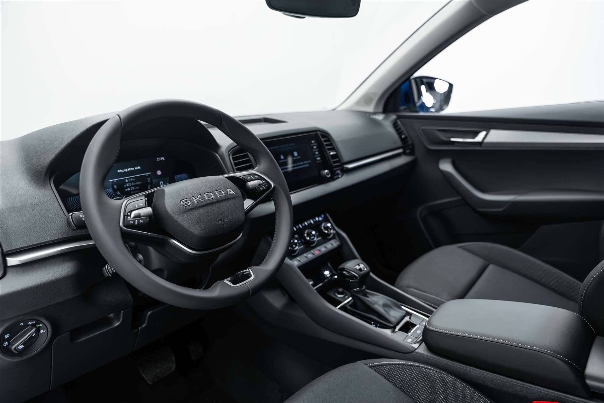 SKODA SKODA Karoq 1.5 TSi Selection DSG-Automat-image-7