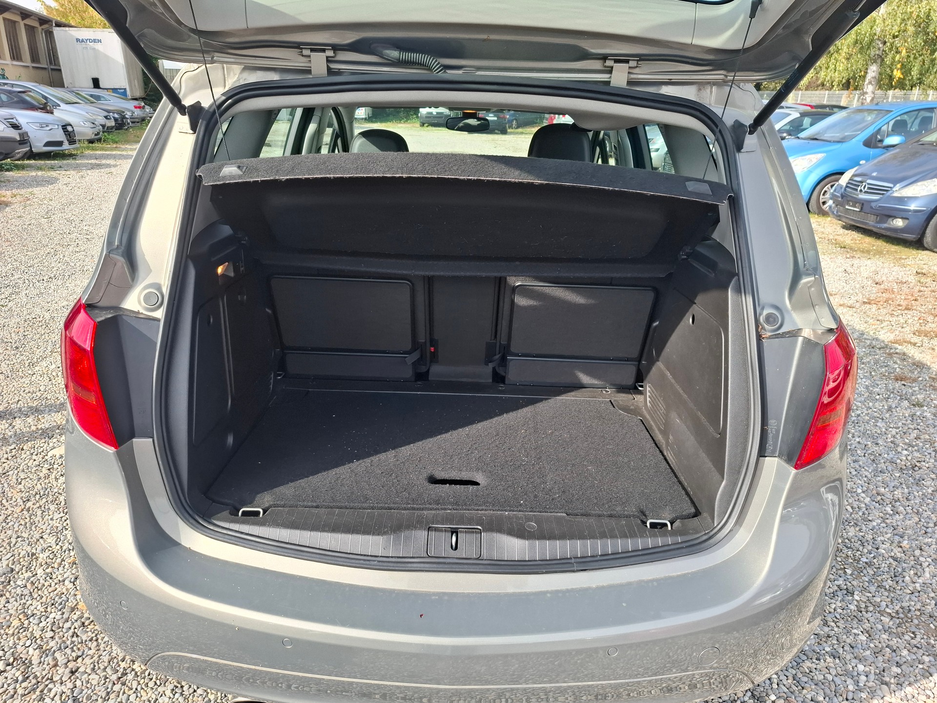 OPEL Meriva 1.4 Turbo Cosmo Automatic-image-7
