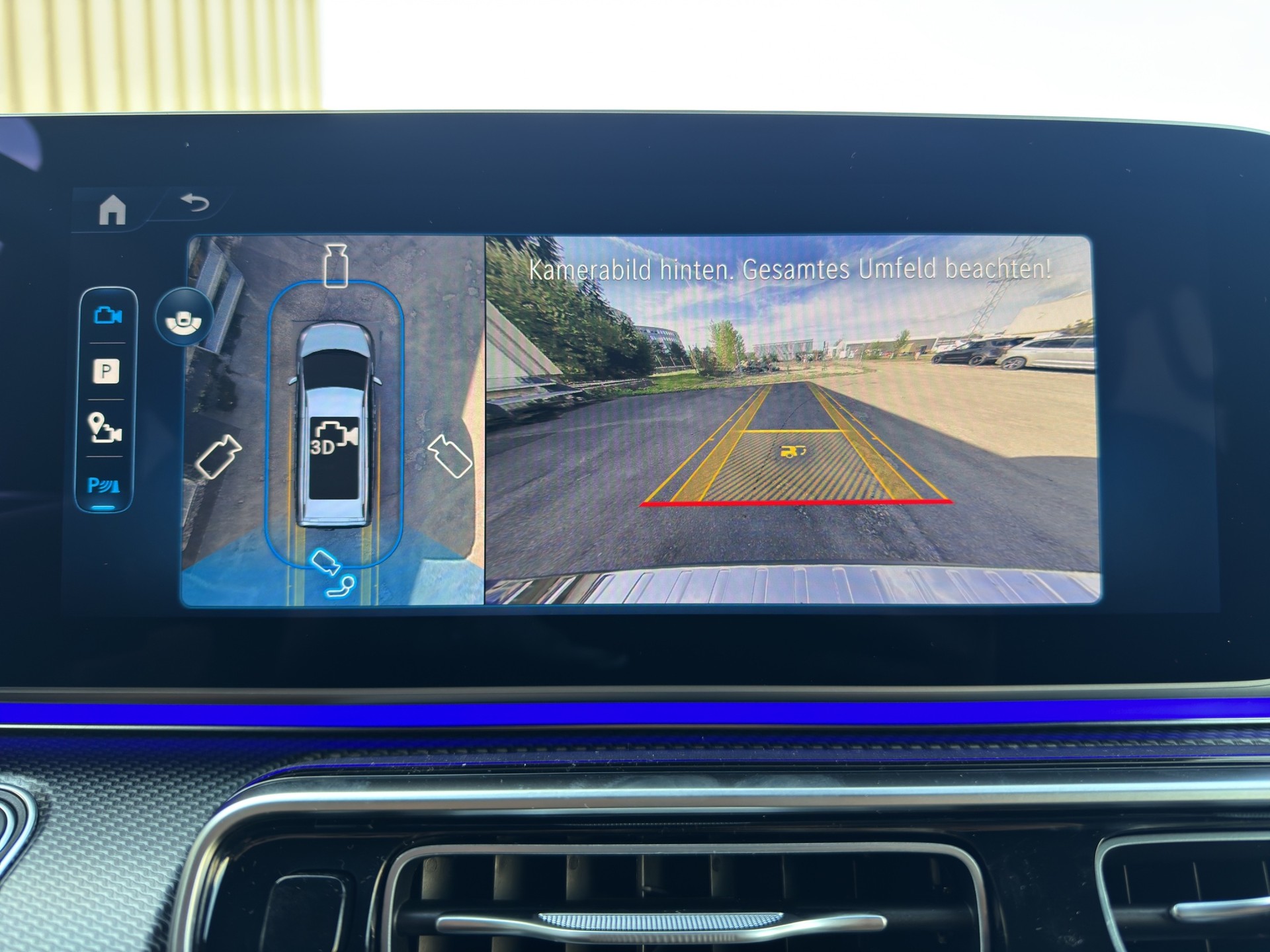 MERCEDES-BENZ V 300 d Exclusive Swiss Edition L 4Matic-image-18