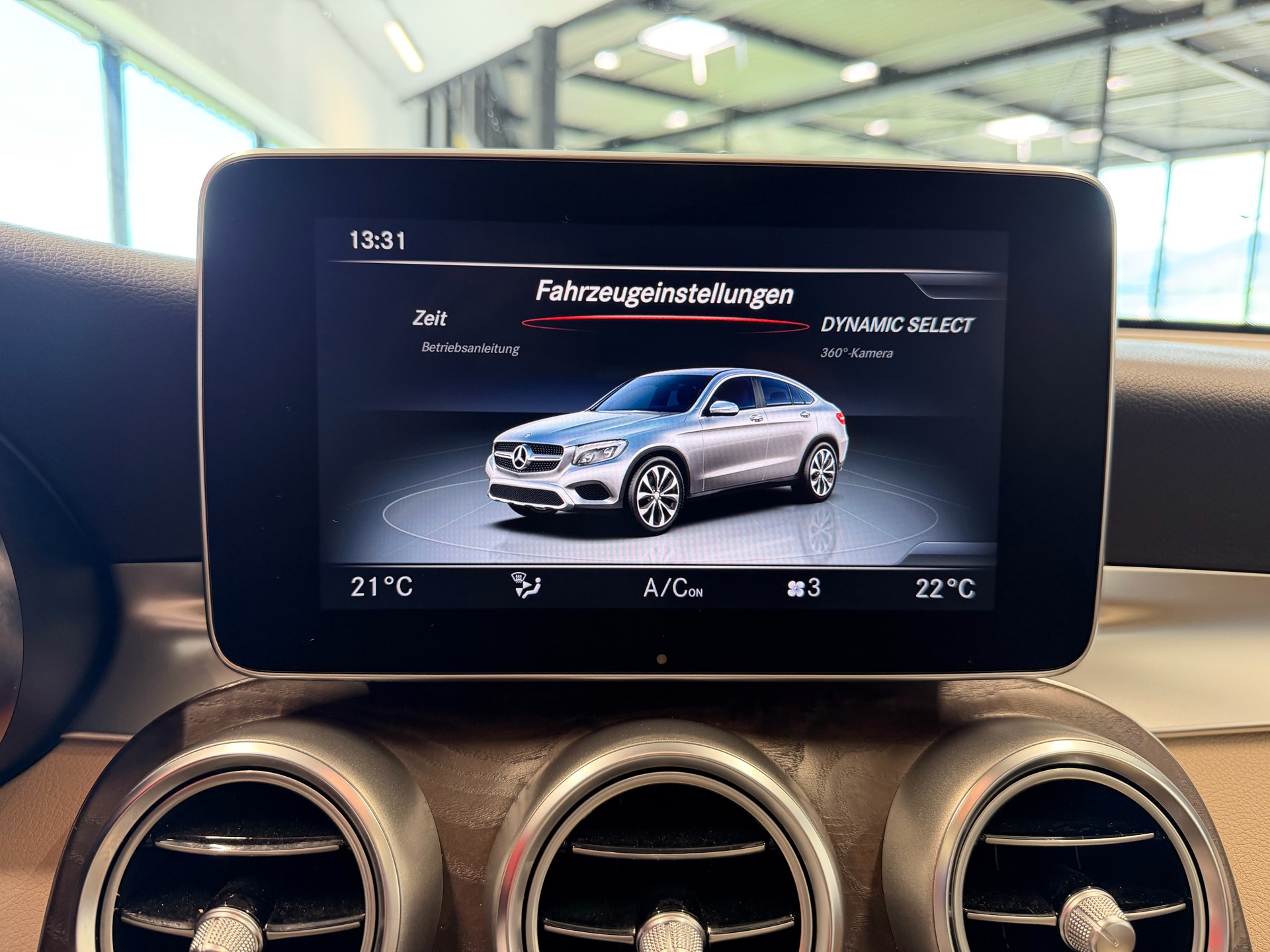MERCEDES-BENZ GLC Coupé 250 d AMG Line 4Matic 9G-Tronic-image-20