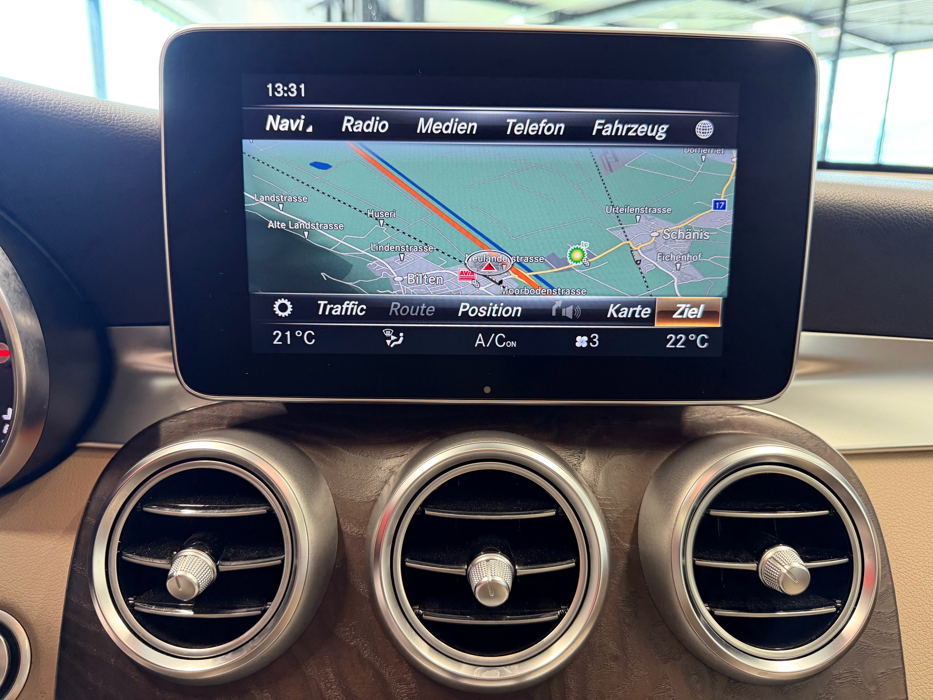 MERCEDES-BENZ GLC Coupé 250 d AMG Line 4Matic 9G-Tronic-image-21