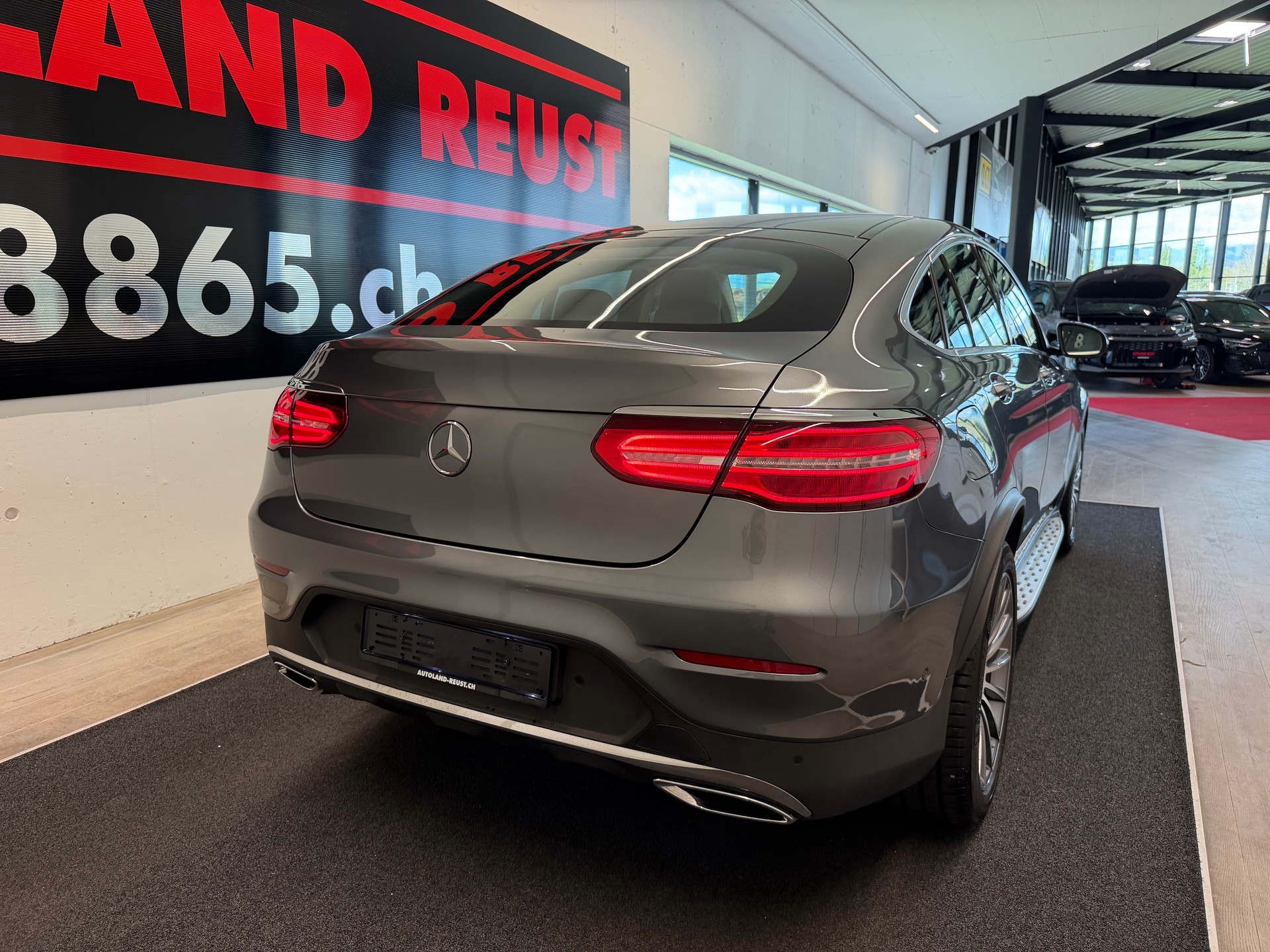 MERCEDES-BENZ GLC Coupé 250 d AMG Line 4Matic 9G-Tronic-image-6