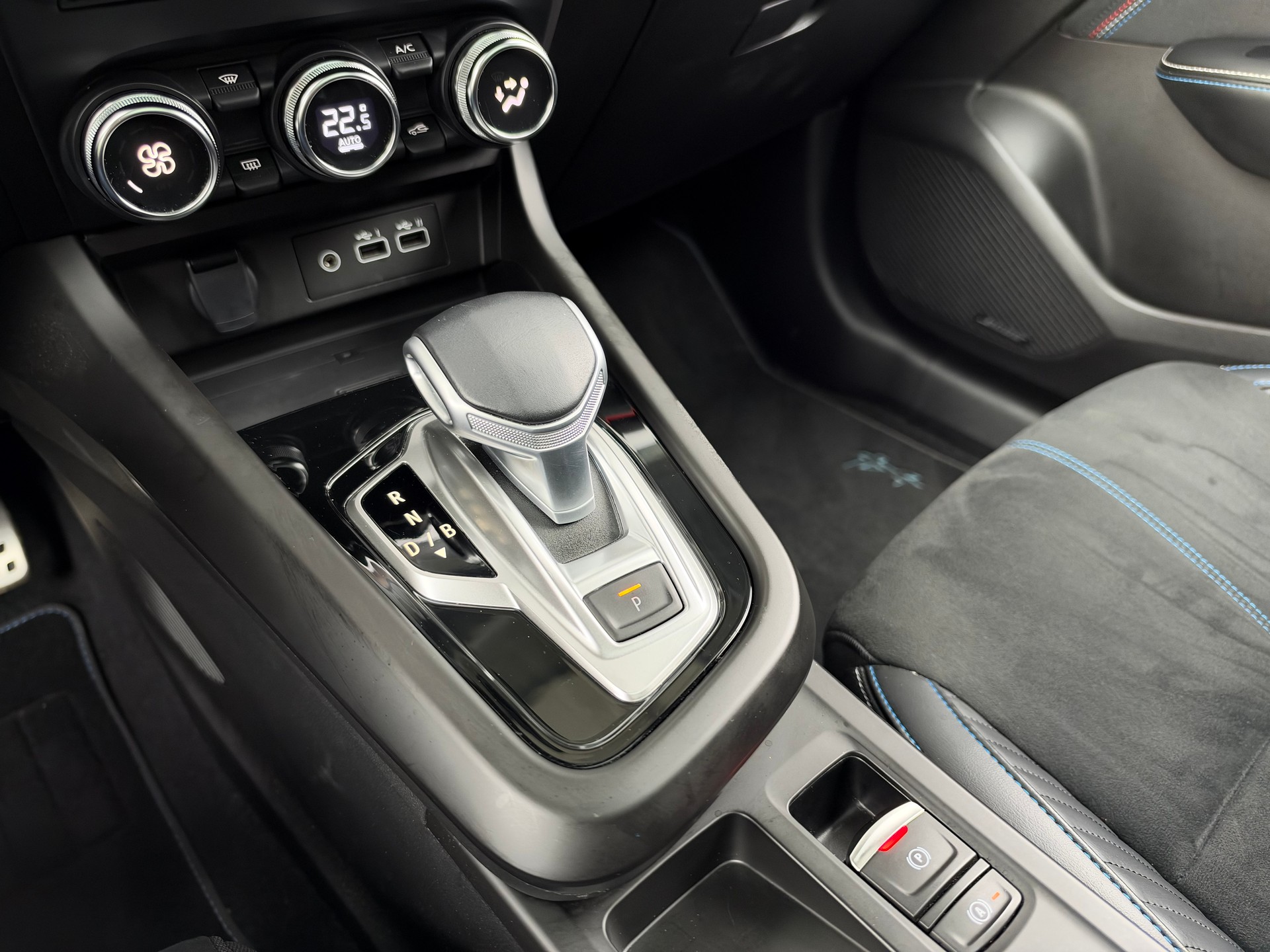 RENAULT Arkana 1.6 E-Esprit Alpine-image-14