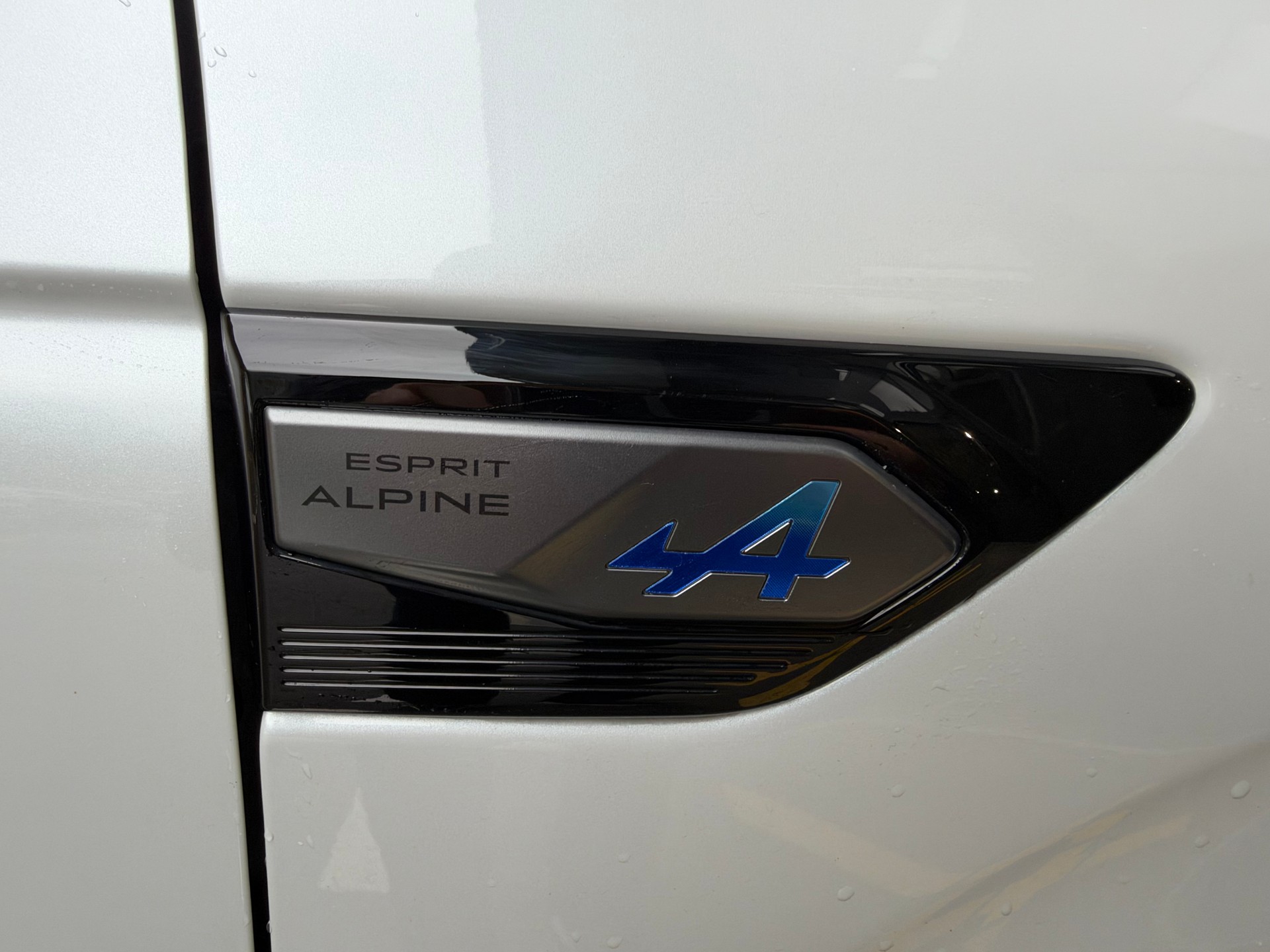 RENAULT Arkana 1.6 E-Esprit Alpine-image-19