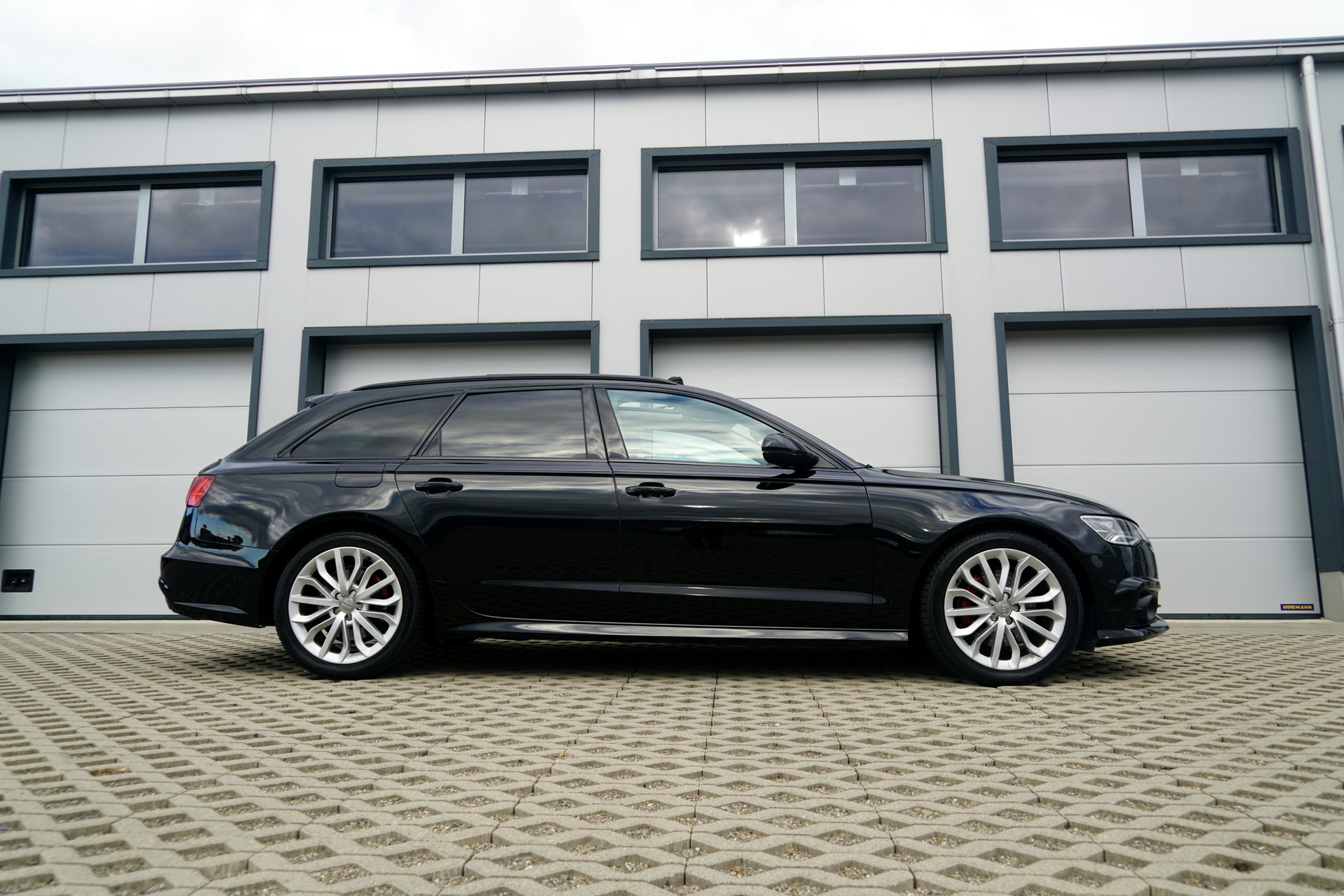 AUDI A6 Avant 3.0 TDI V6 quattro S-tronic (CH)-image-16