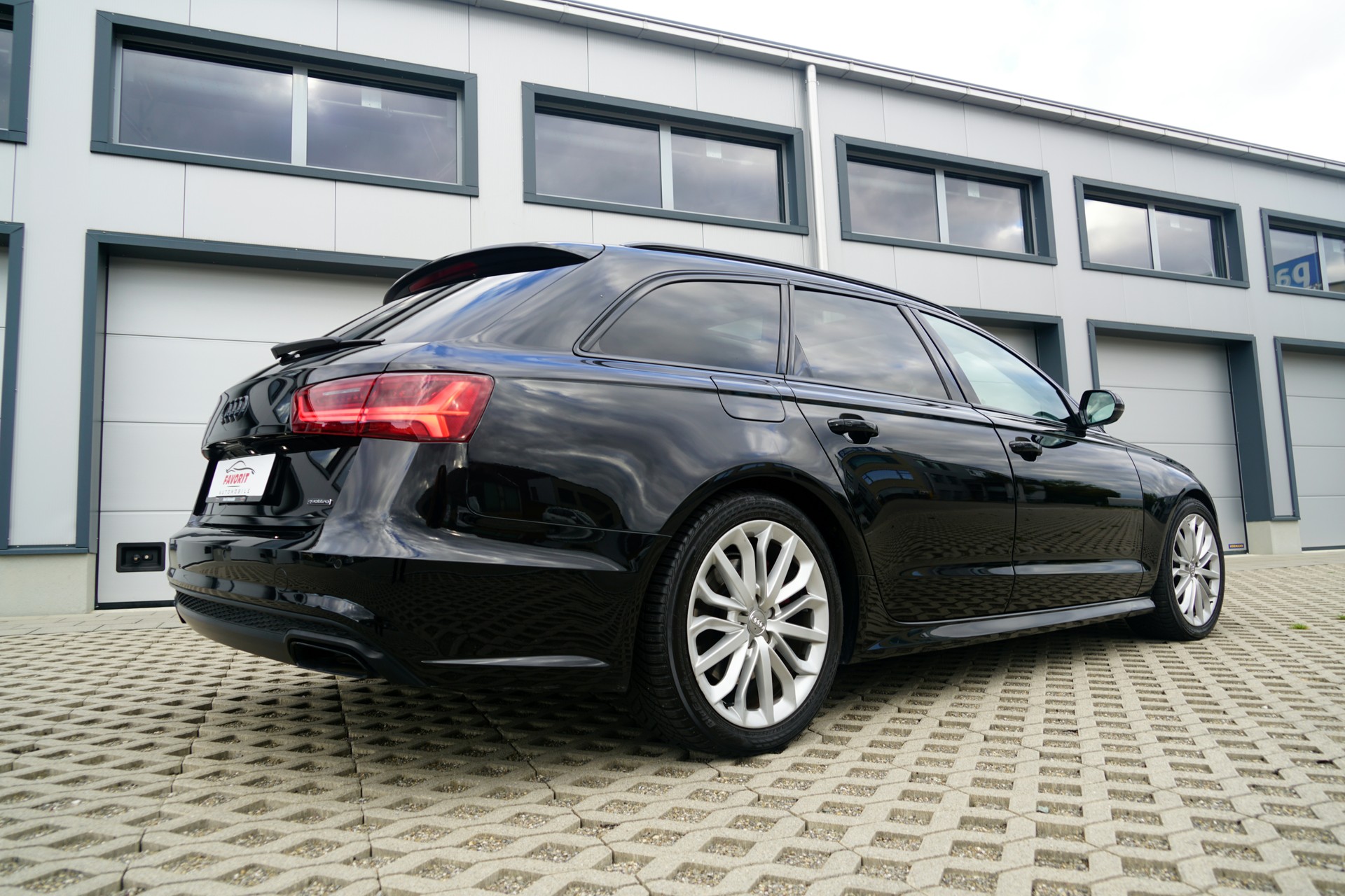 AUDI A6 Avant 3.0 TDI V6 quattro S-tronic (CH)-image-3