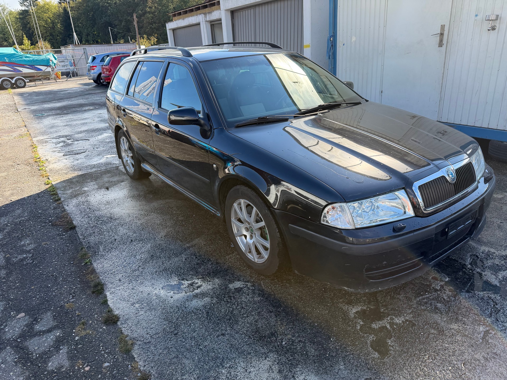 SKODA OCTAVIA-image-1
