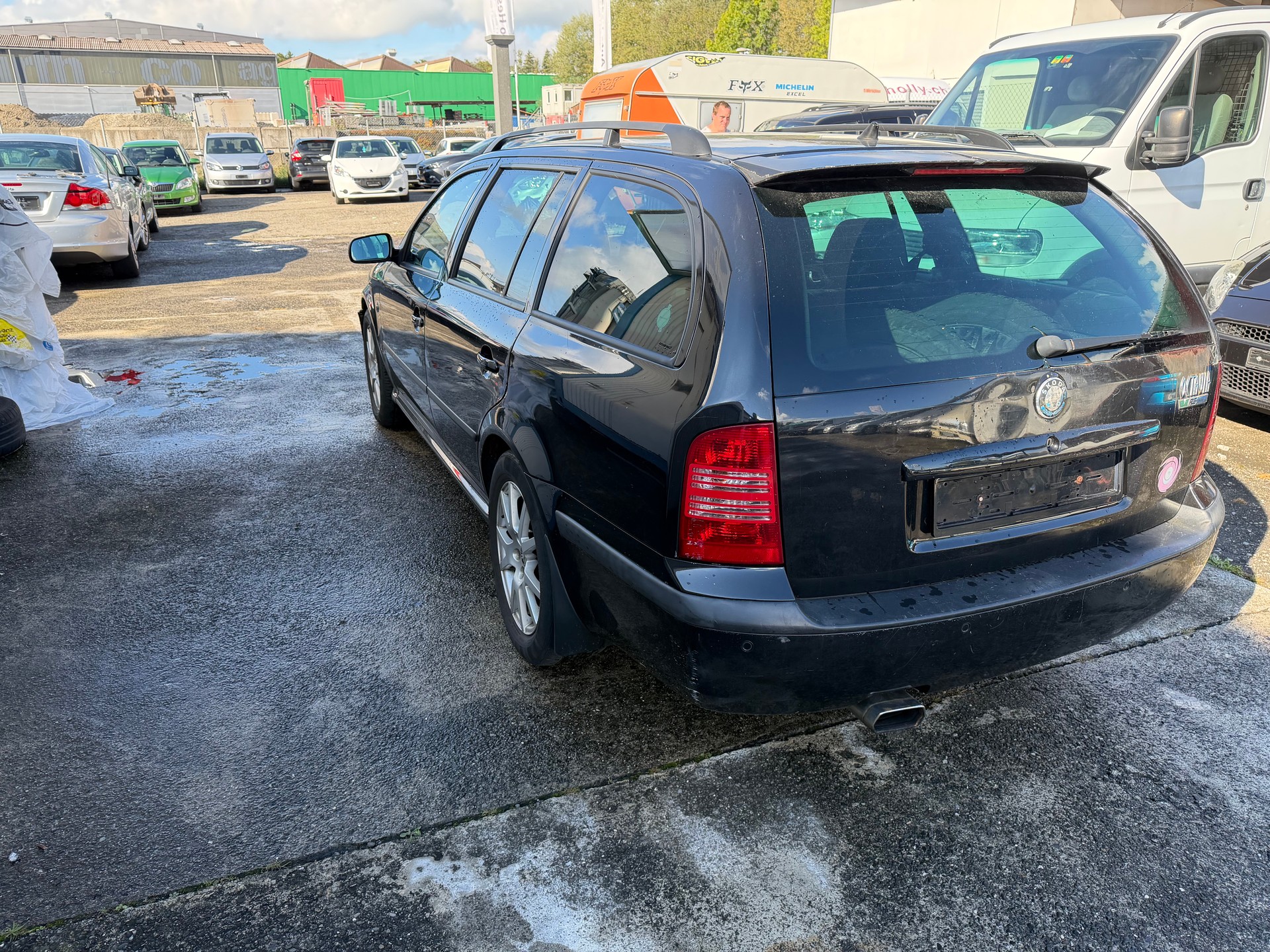 SKODA OCTAVIA-image-4