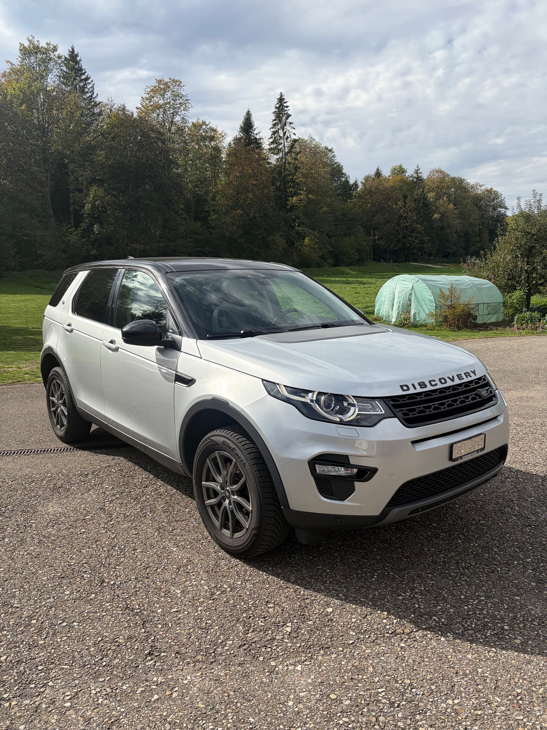 LAND ROVER Discovery Sport 2.0 TD4 Advantage AT9-image-2