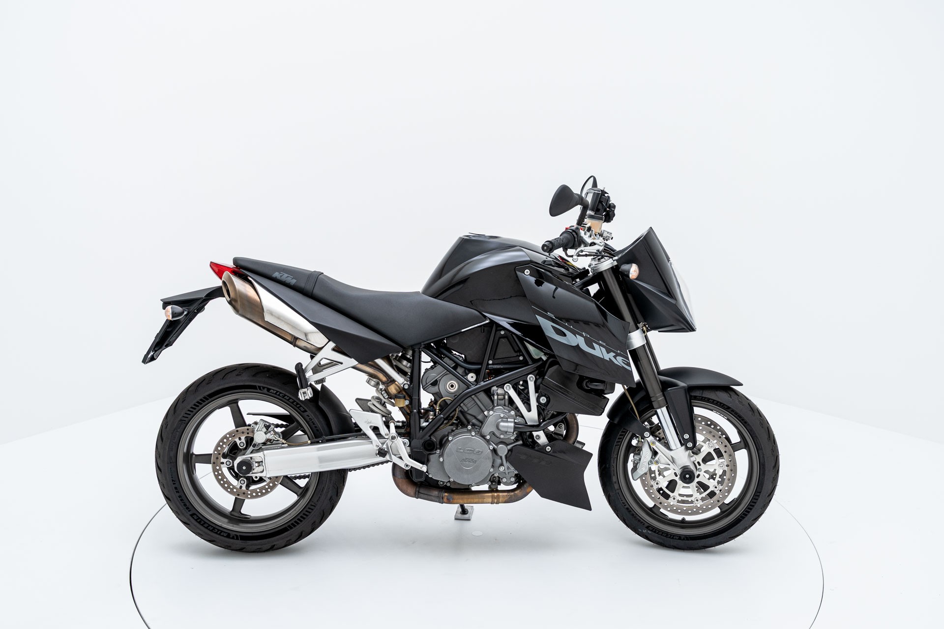 KTM 990 Super Duke