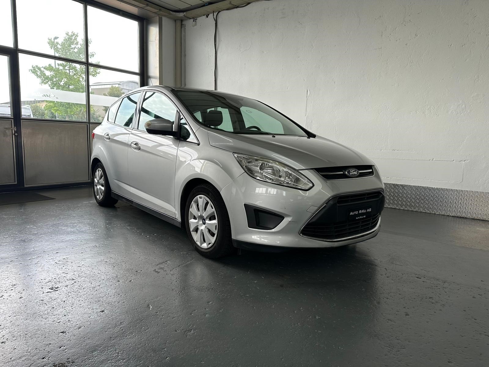 FORD C-Max 1.0 SCTi Carving-showroom-element-1