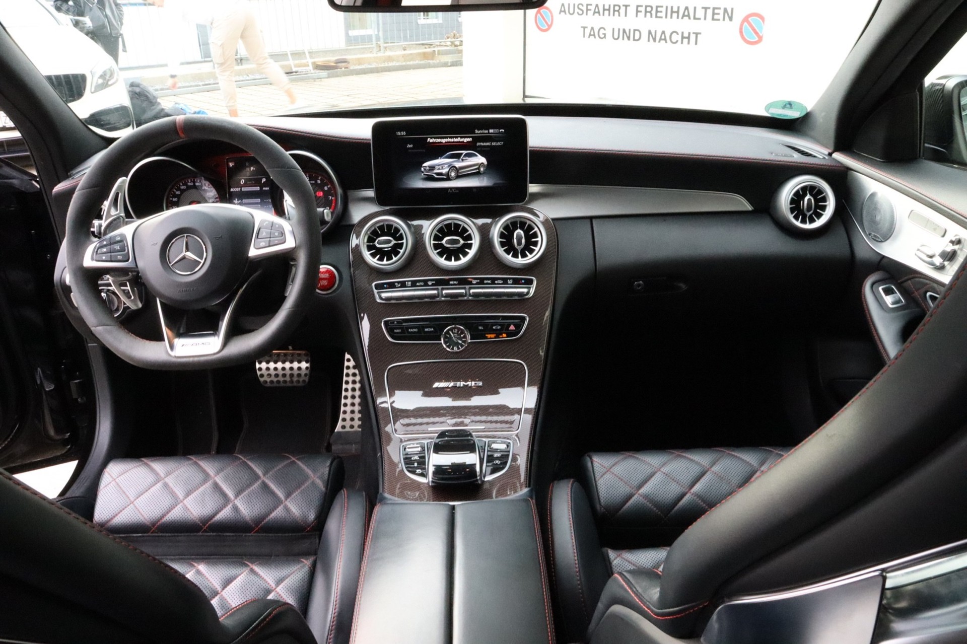 MERCEDES-BENZ C 63 S AMG Edition 1 Speedshift-image-4