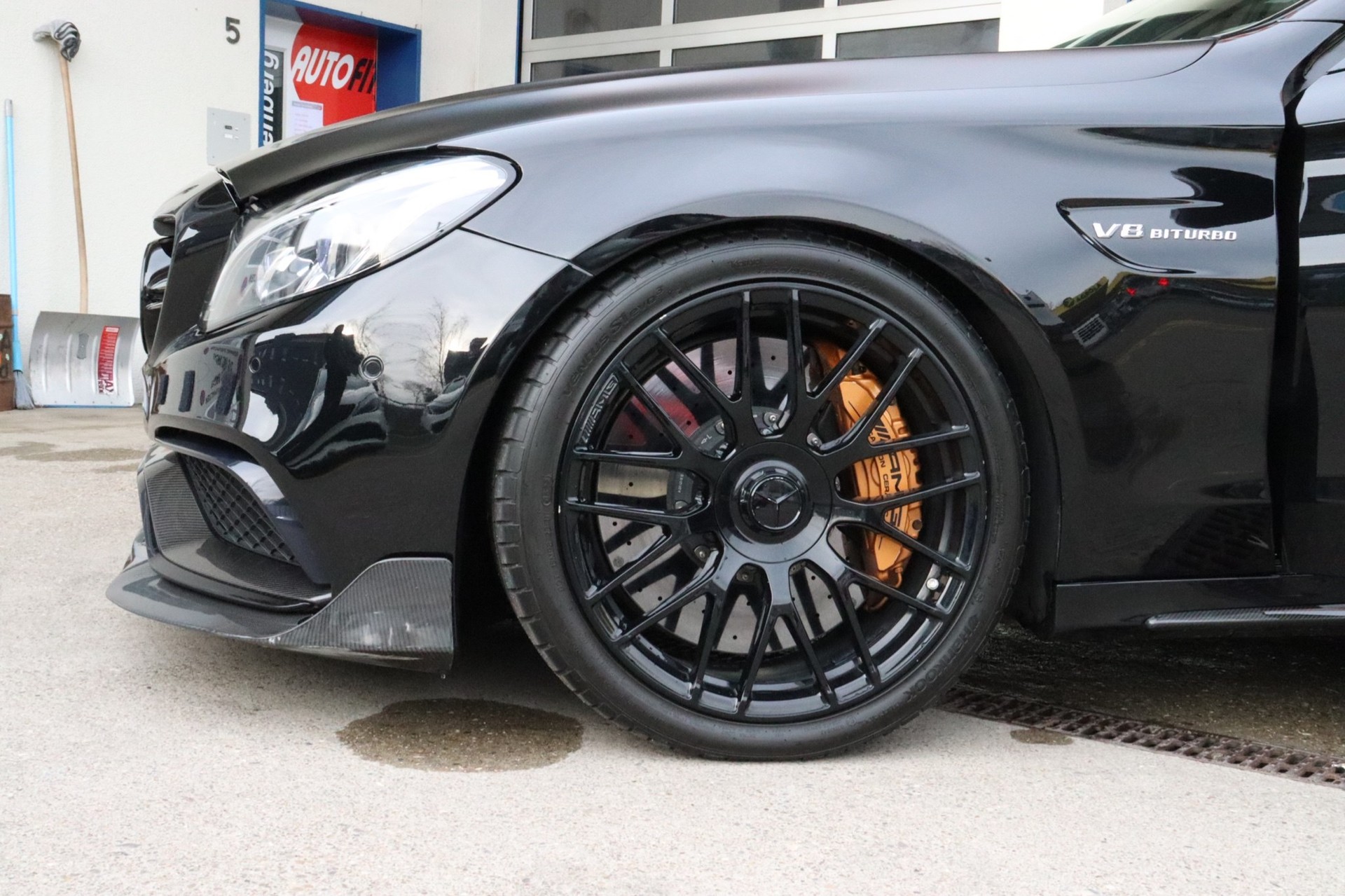 MERCEDES-BENZ C 63 S AMG Edition 1 Speedshift-image-3