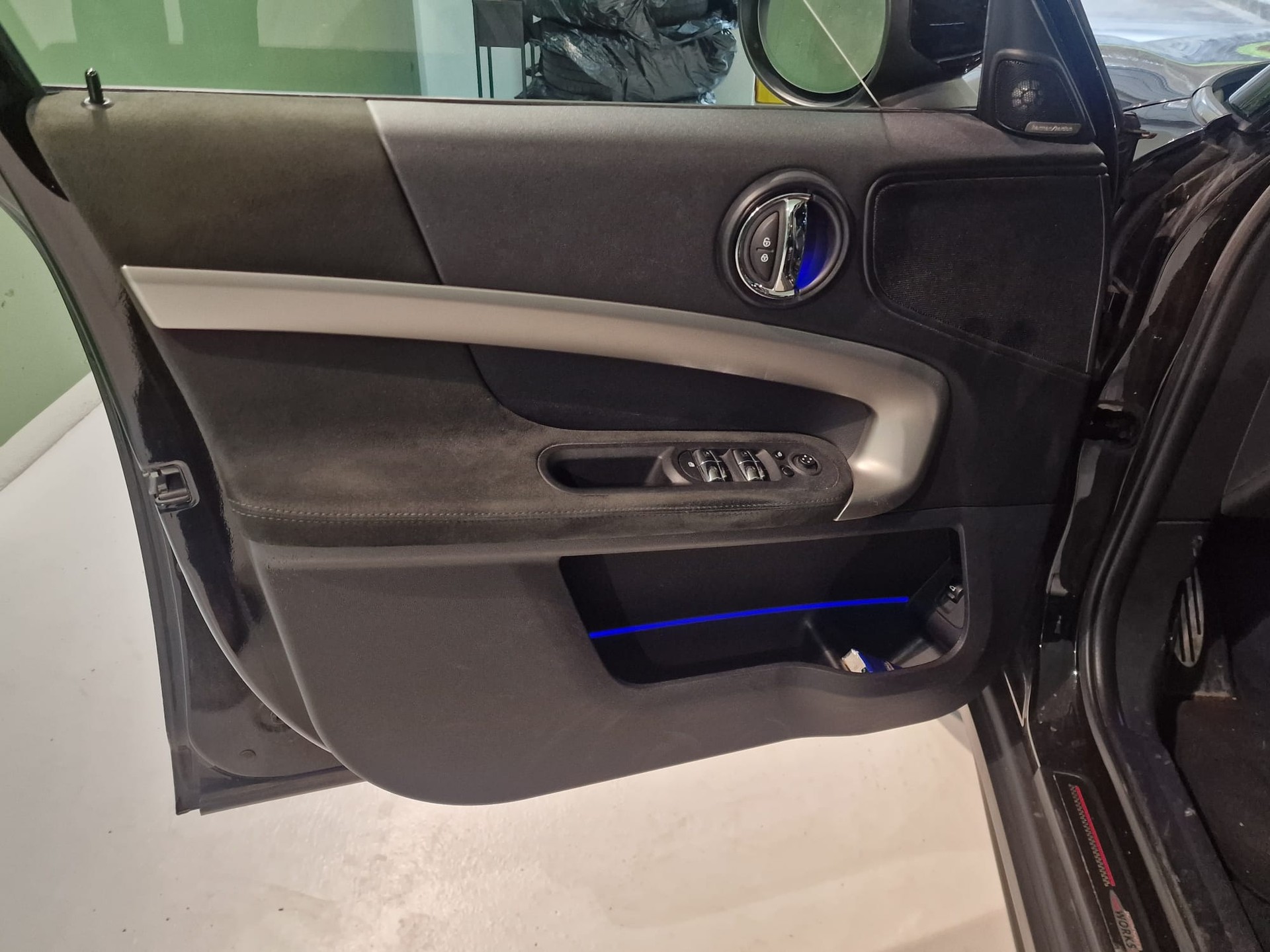 MINI Mini Countryman John Cooper Works ALL4 Steptronic-image-6