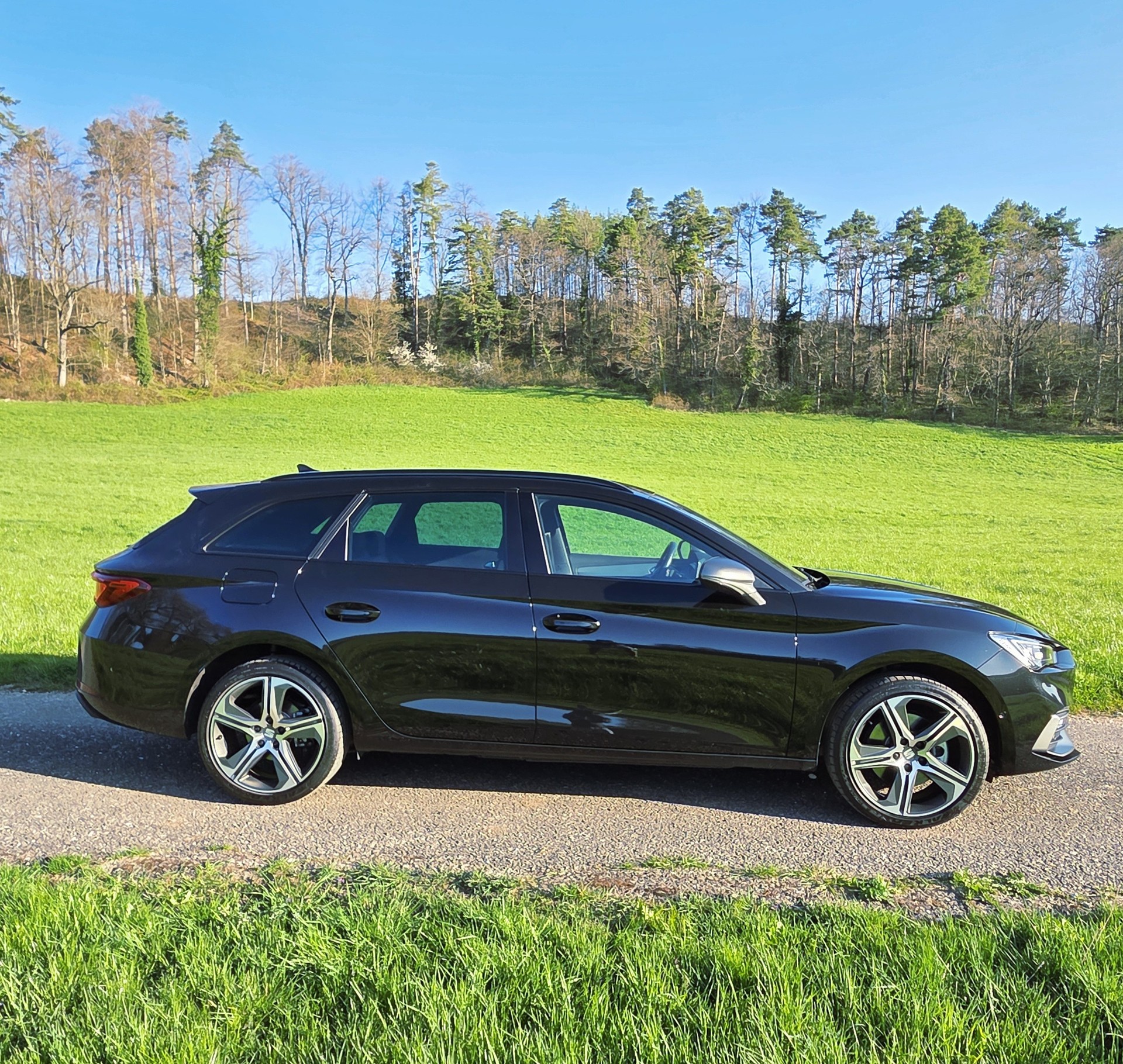SEAT Leon ST 1.4 eHybrid pHEV DSG Hola FR-image-15