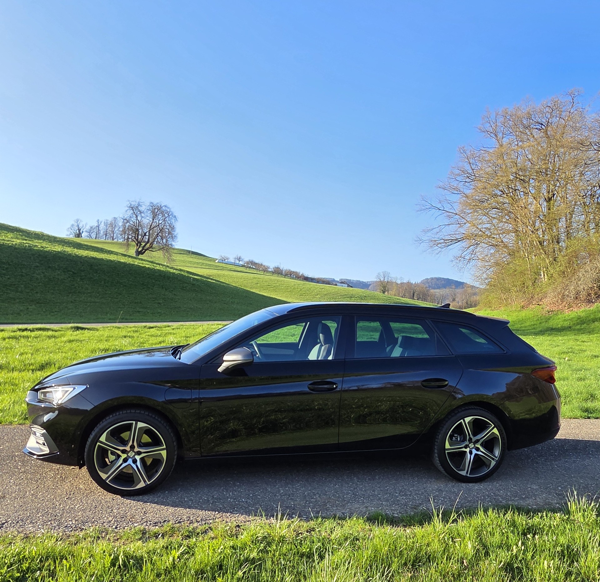 SEAT Leon ST 1.4 eHybrid pHEV DSG Hola FR-image-18