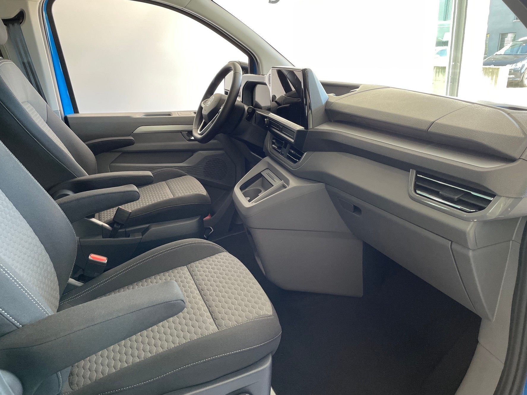 VW Caravelle 2.0 TDI Life Aut.8-image-9